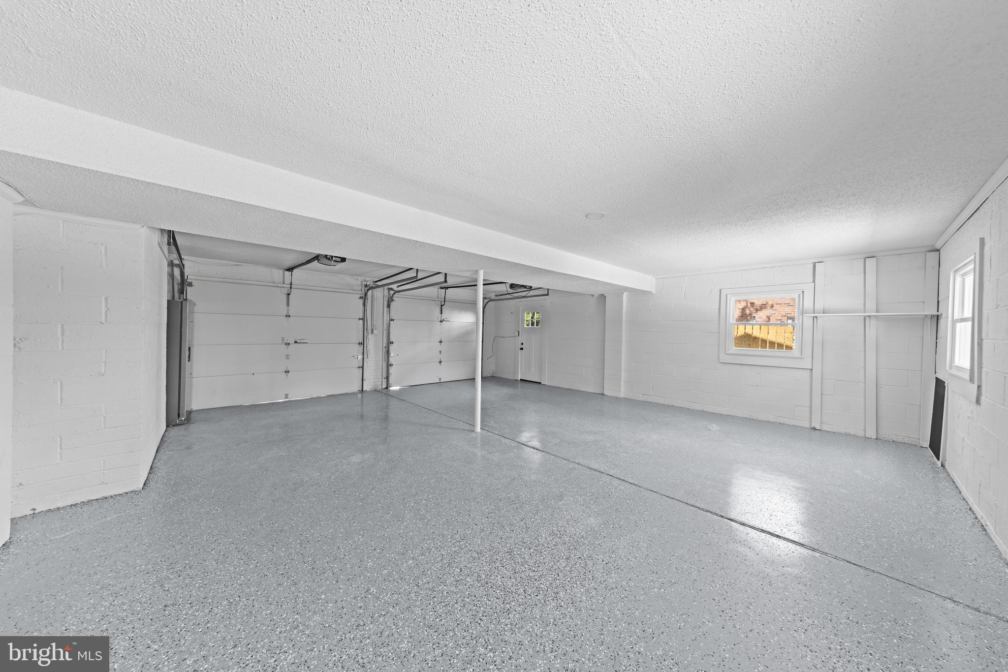 TANTALLON SQUARE - Residential