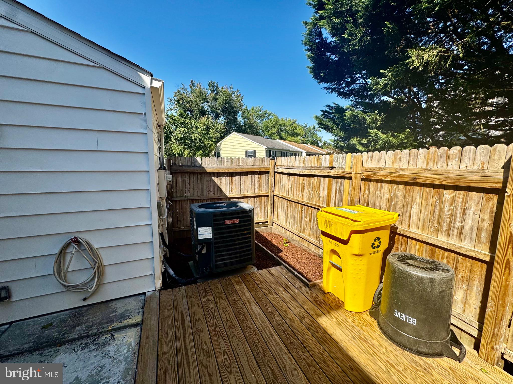 HERITAGE HILL CONDO - Residential Lease