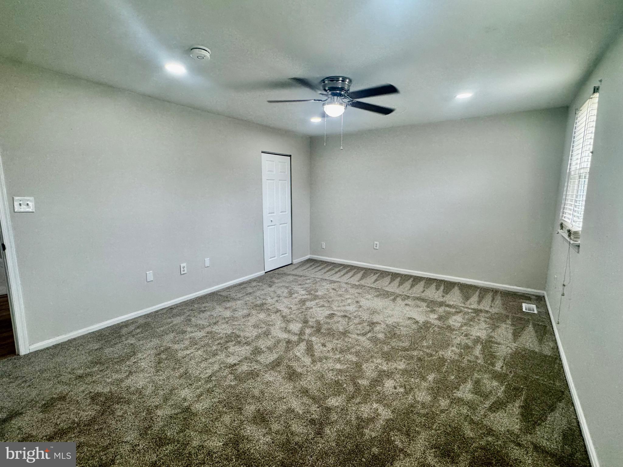 HERITAGE HILL CONDO - Residential Lease