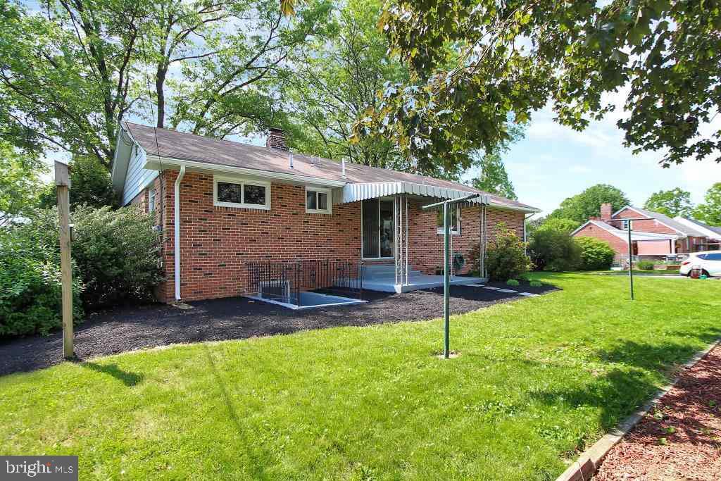 FAYFIELD - Residential