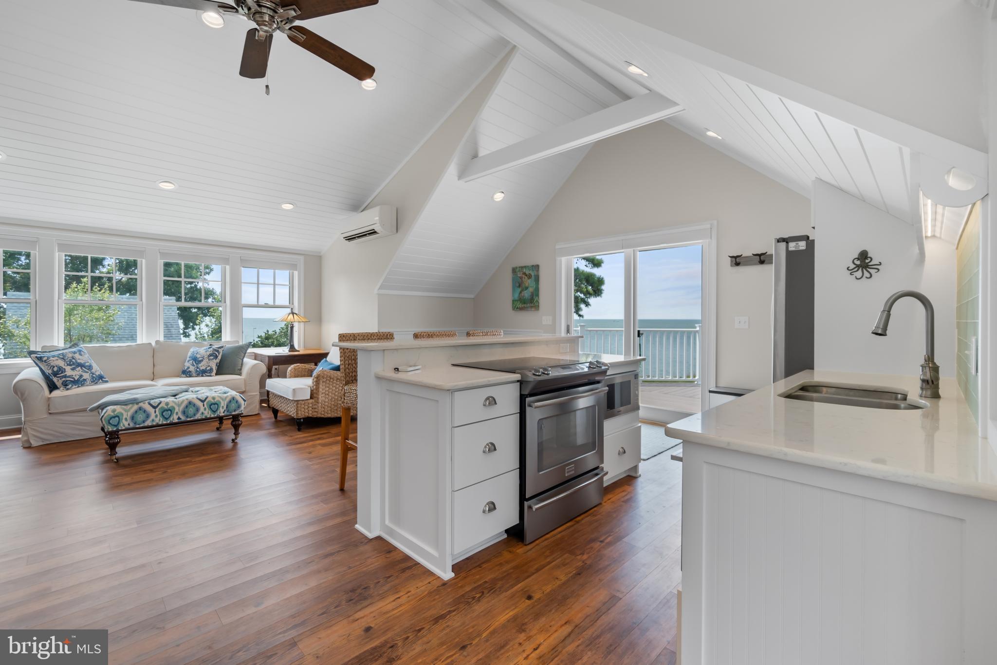 FISHING CREEK/HOOPERS ISLAND - Residential