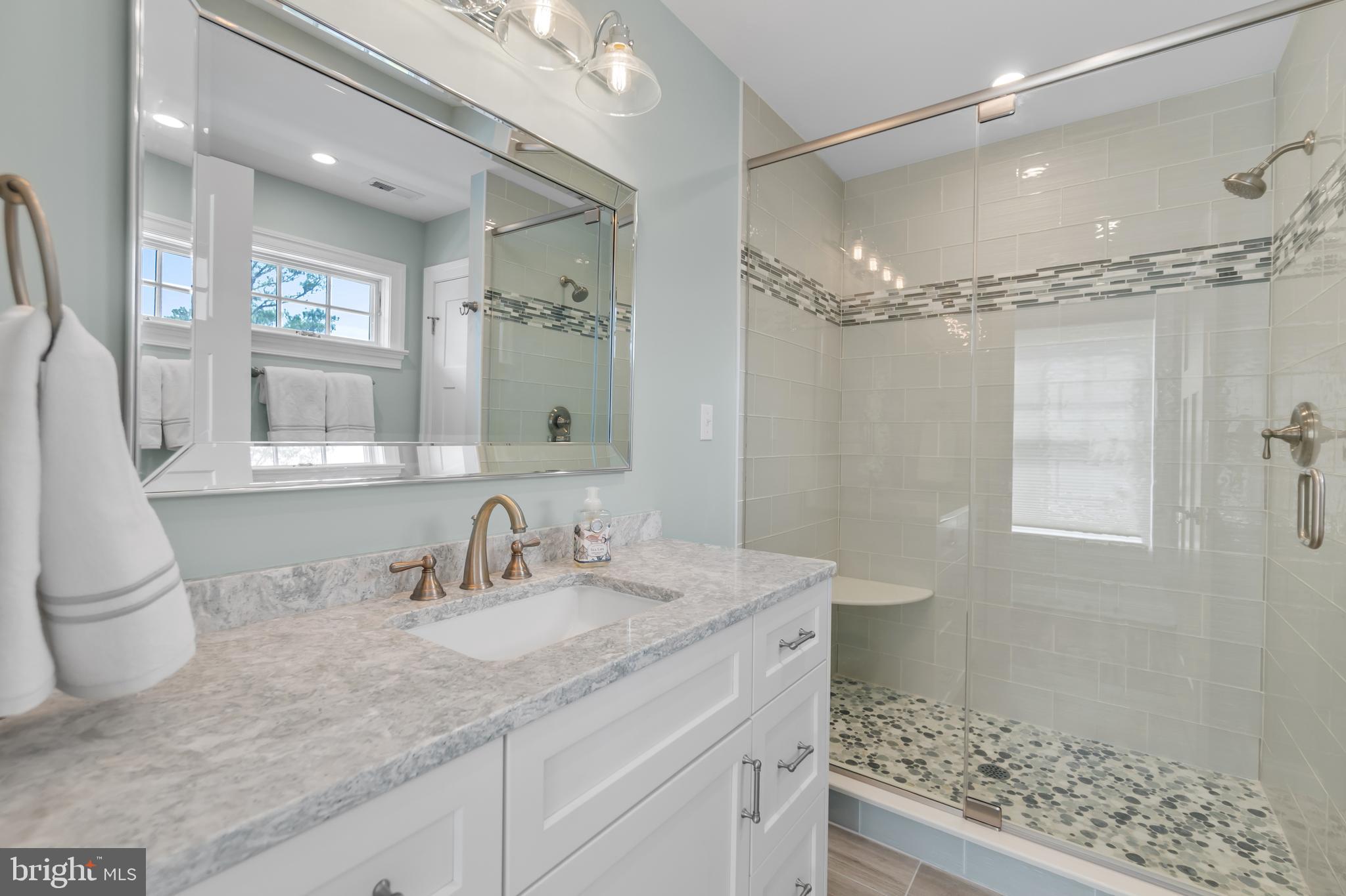 FISHING CREEK/HOOPERS ISLAND - Residential