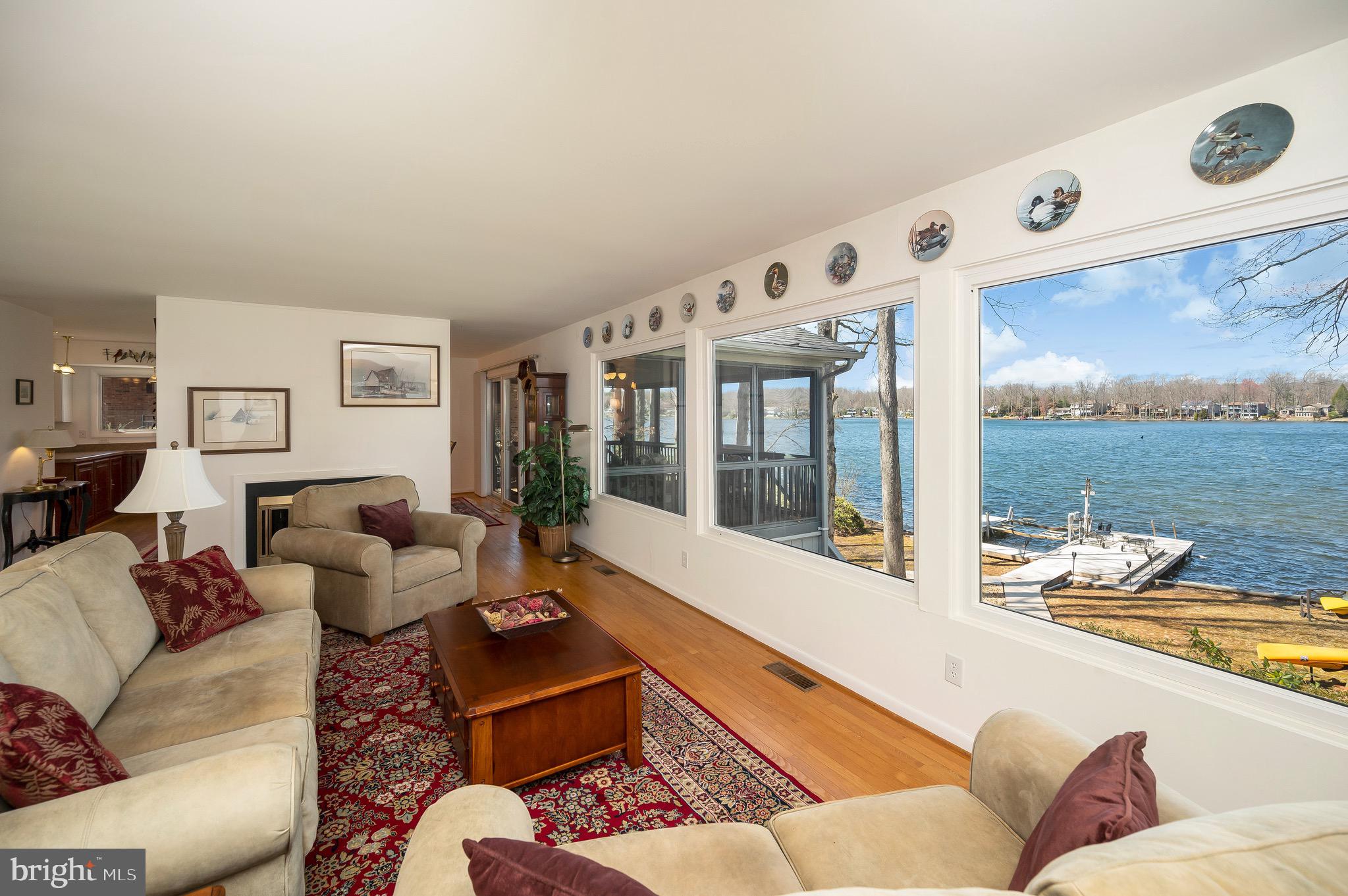 LAKE OF THE WOODS - Residential