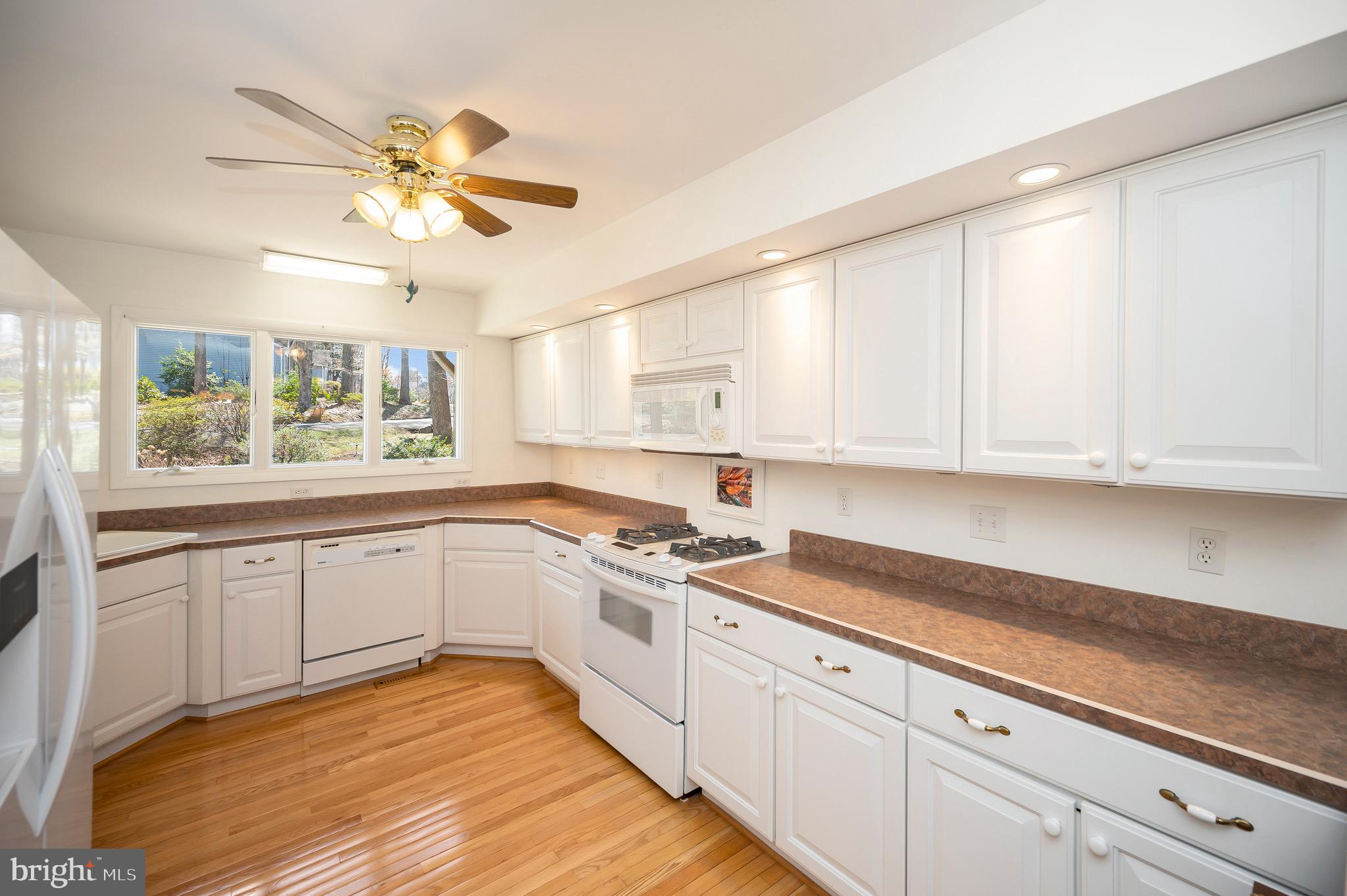 LAKE OF THE WOODS - Residential