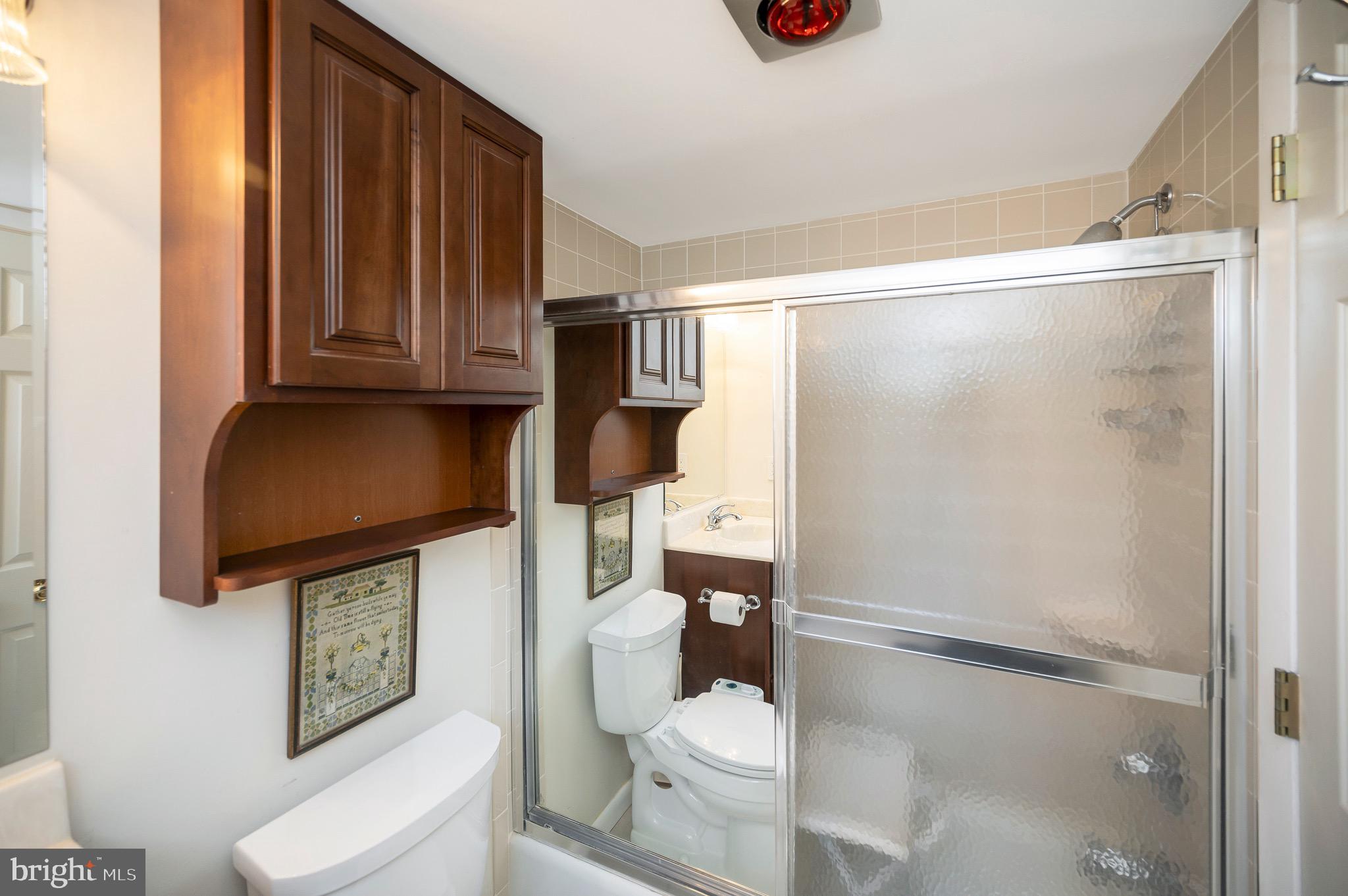 LAKE OF THE WOODS - Residential