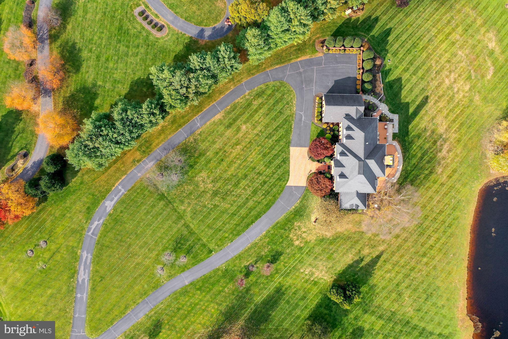 BARCLAY RIDGE - Residential