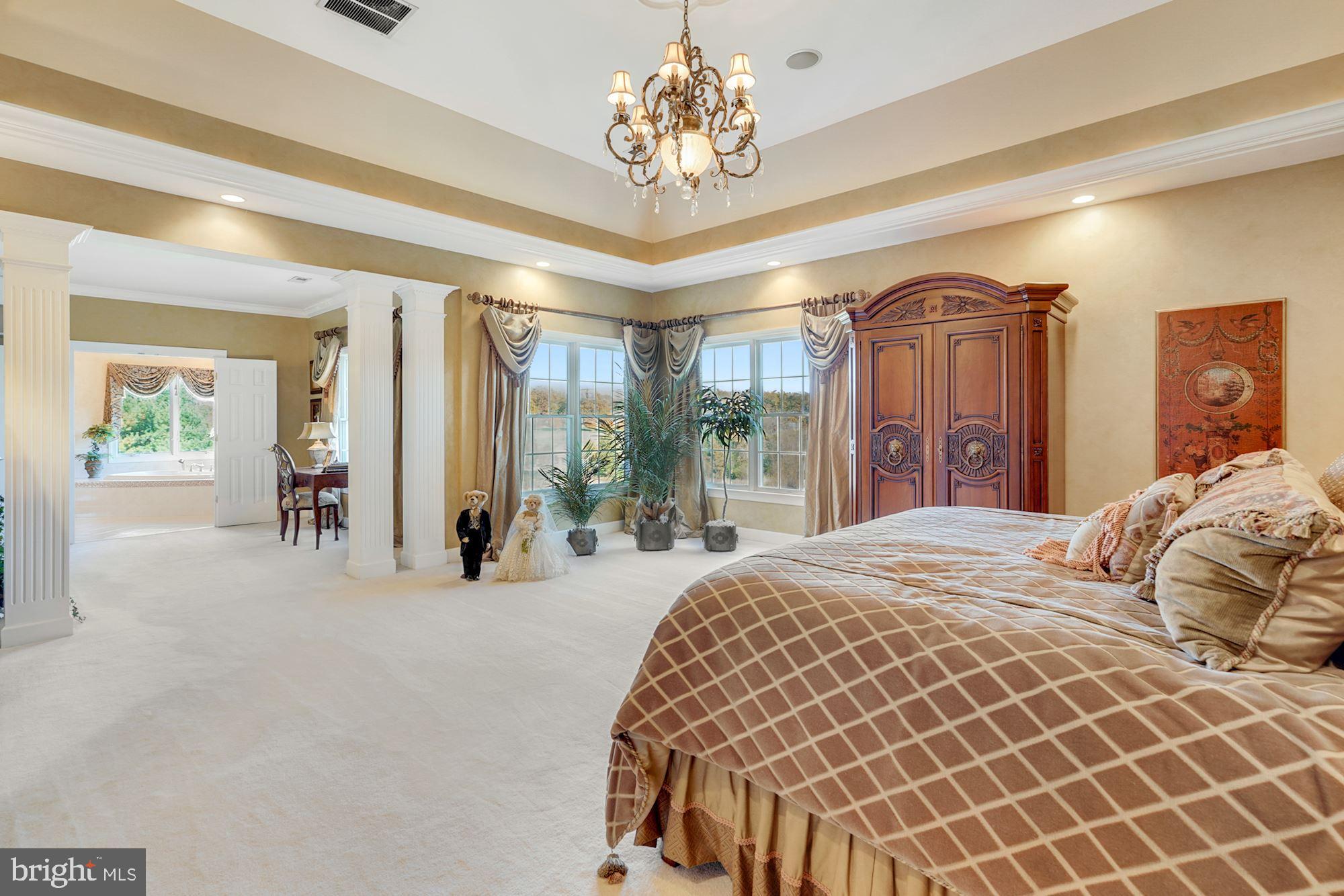 BARCLAY RIDGE - Residential