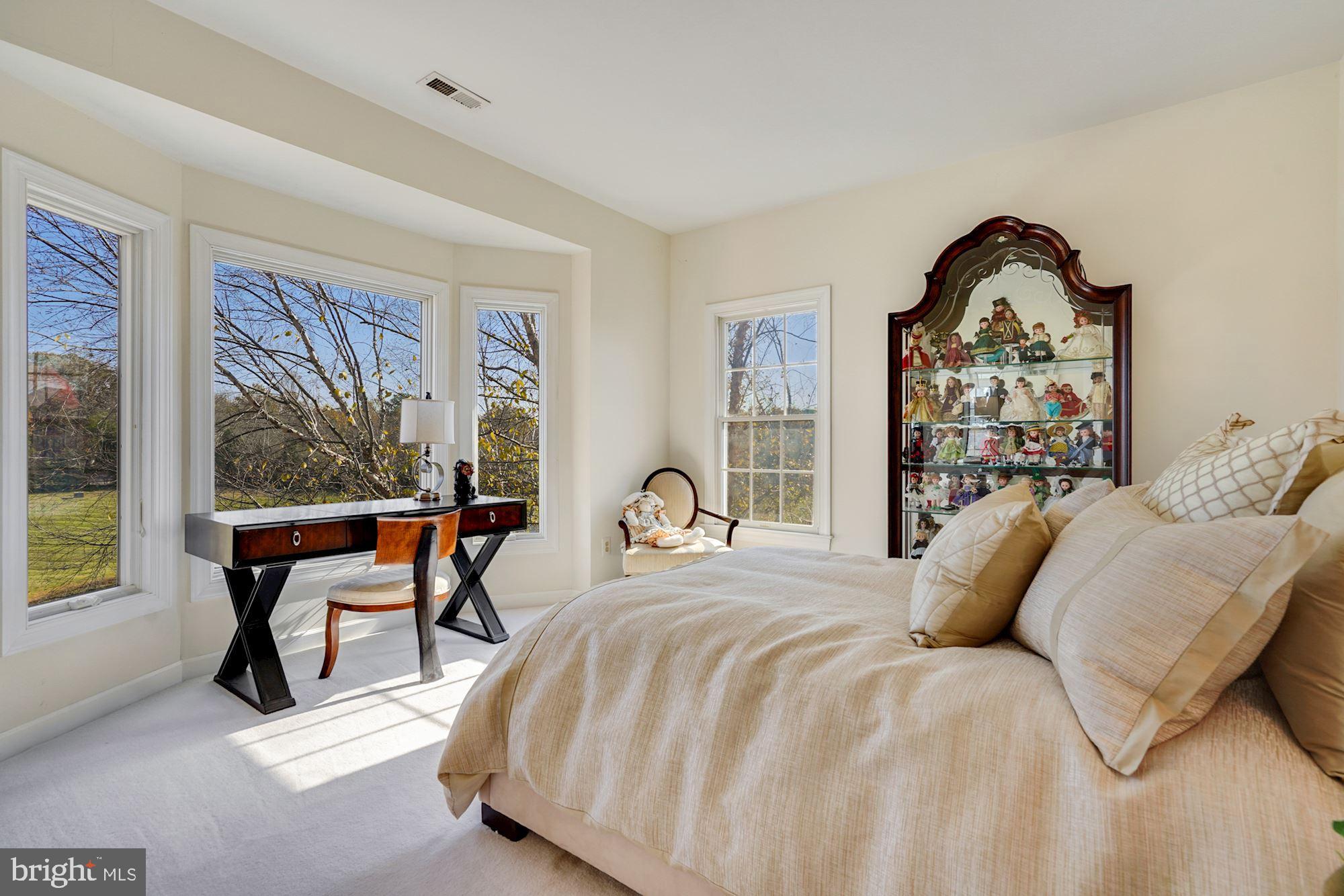 BARCLAY RIDGE - Residential