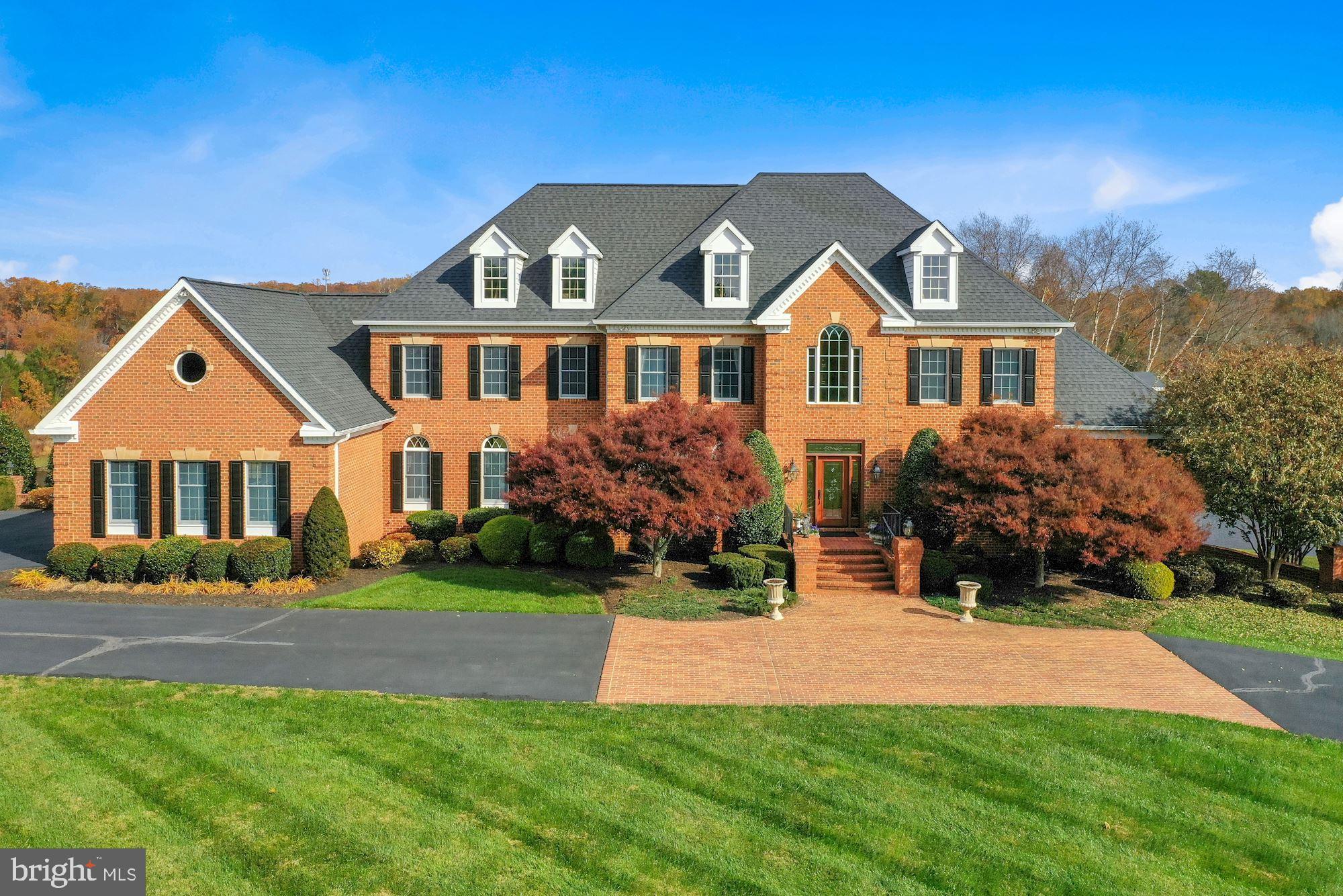 BARCLAY RIDGE - Residential