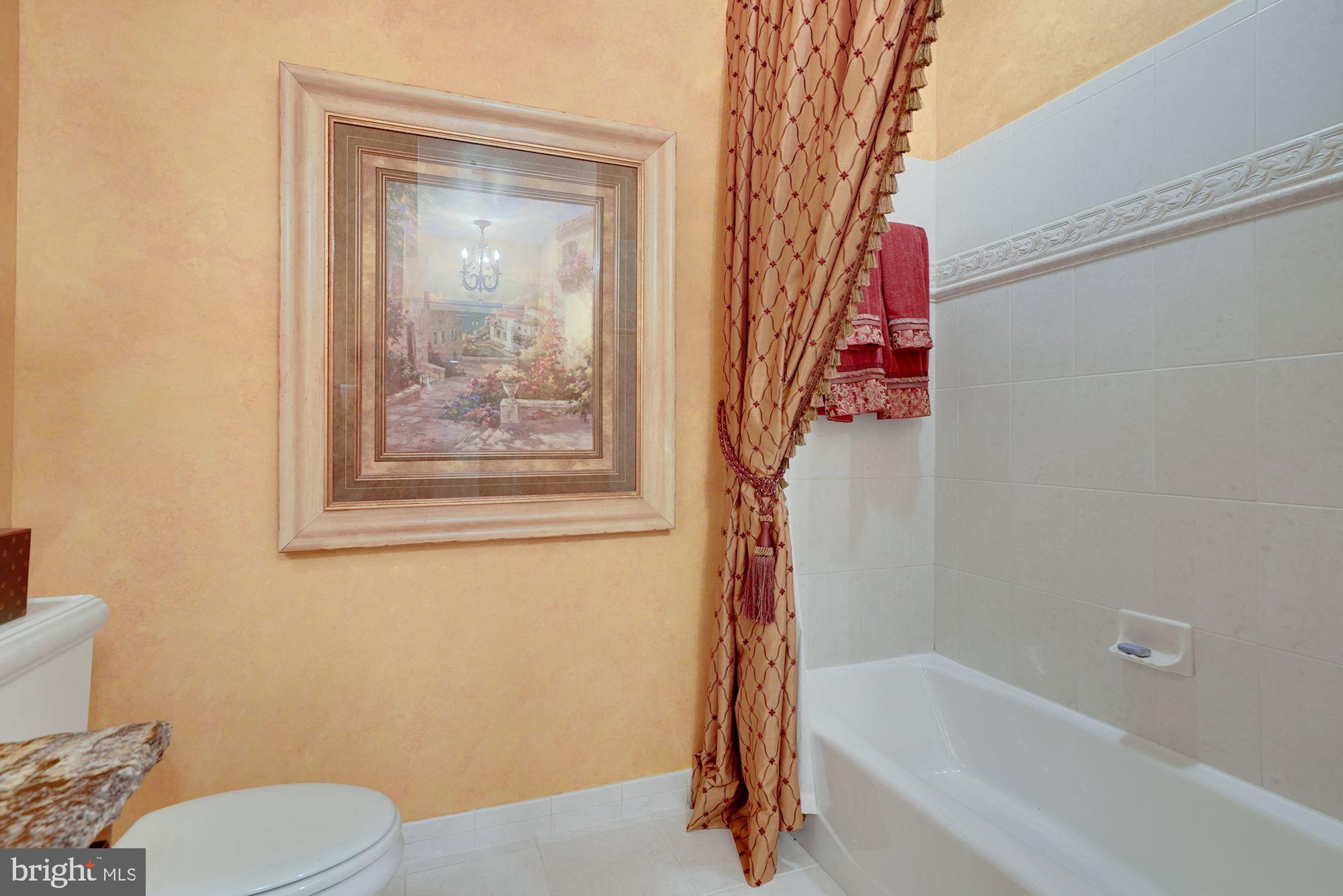 BARCLAY RIDGE - Residential