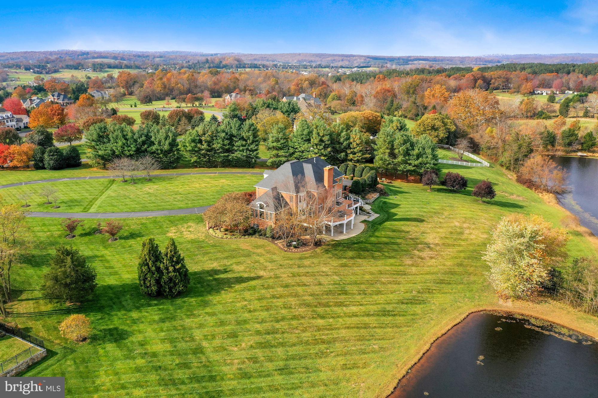 BARCLAY RIDGE - Residential