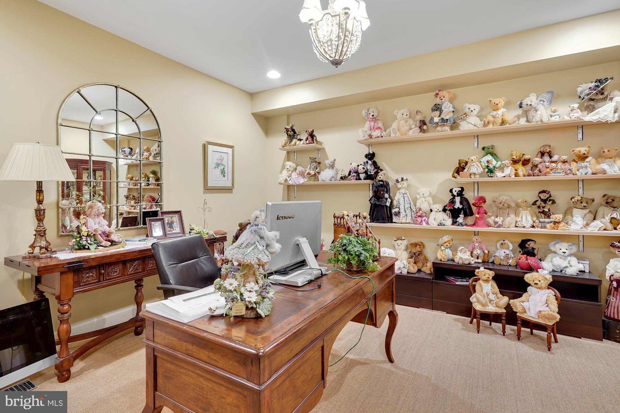 BARCLAY RIDGE - Residential