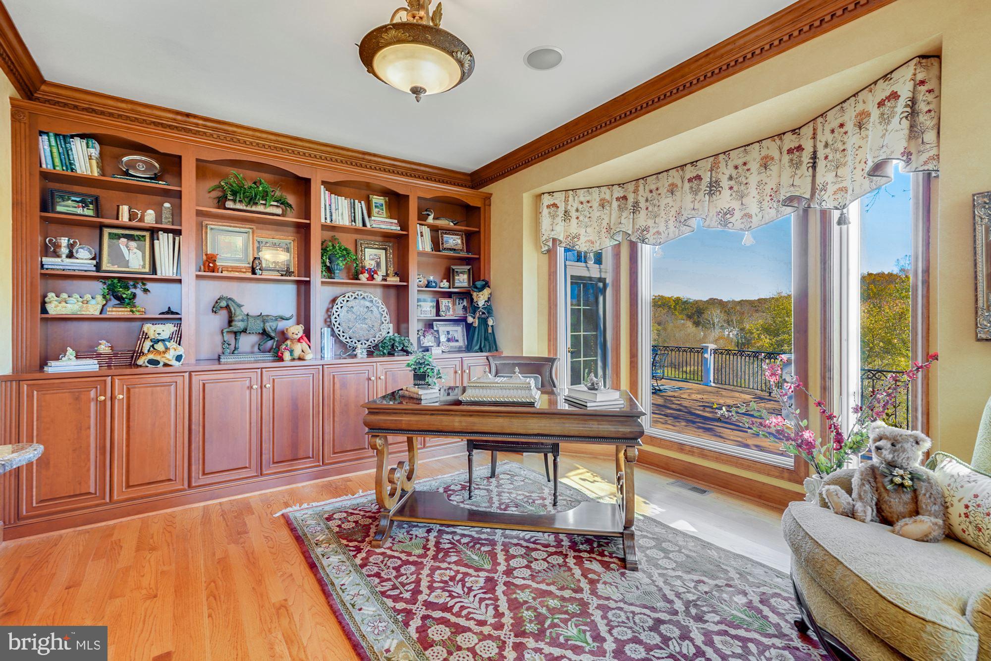 BARCLAY RIDGE - Residential