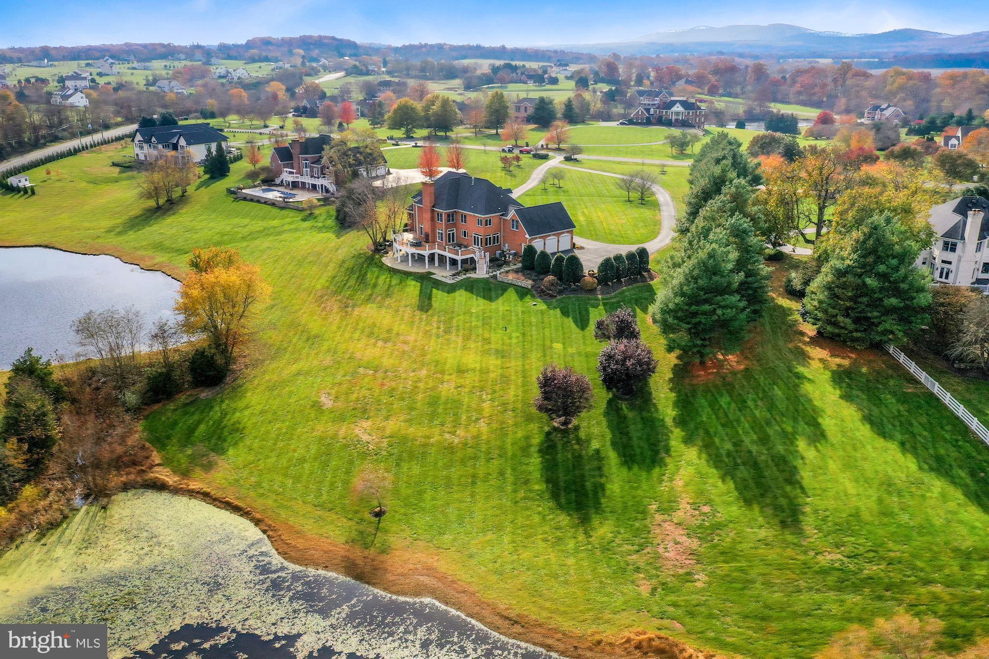 BARCLAY RIDGE - Residential