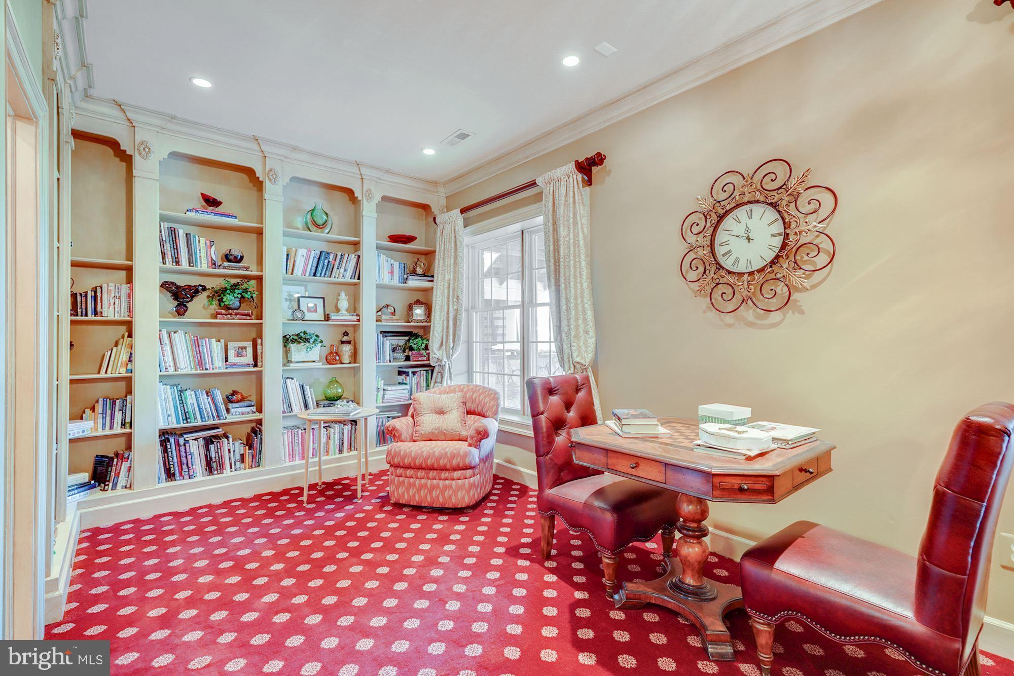 BARCLAY RIDGE - Residential