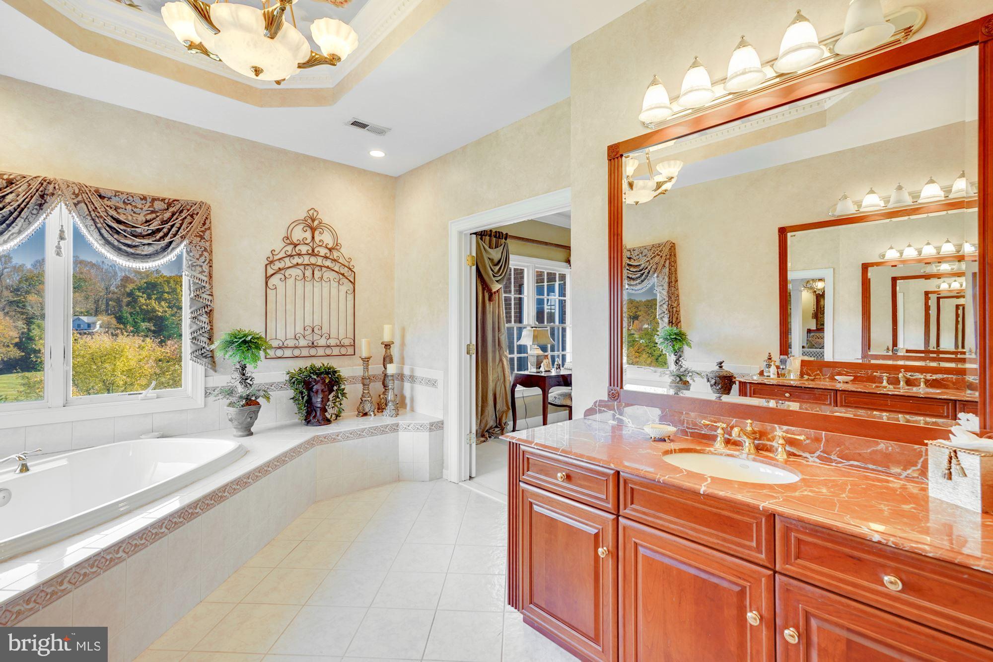 BARCLAY RIDGE - Residential