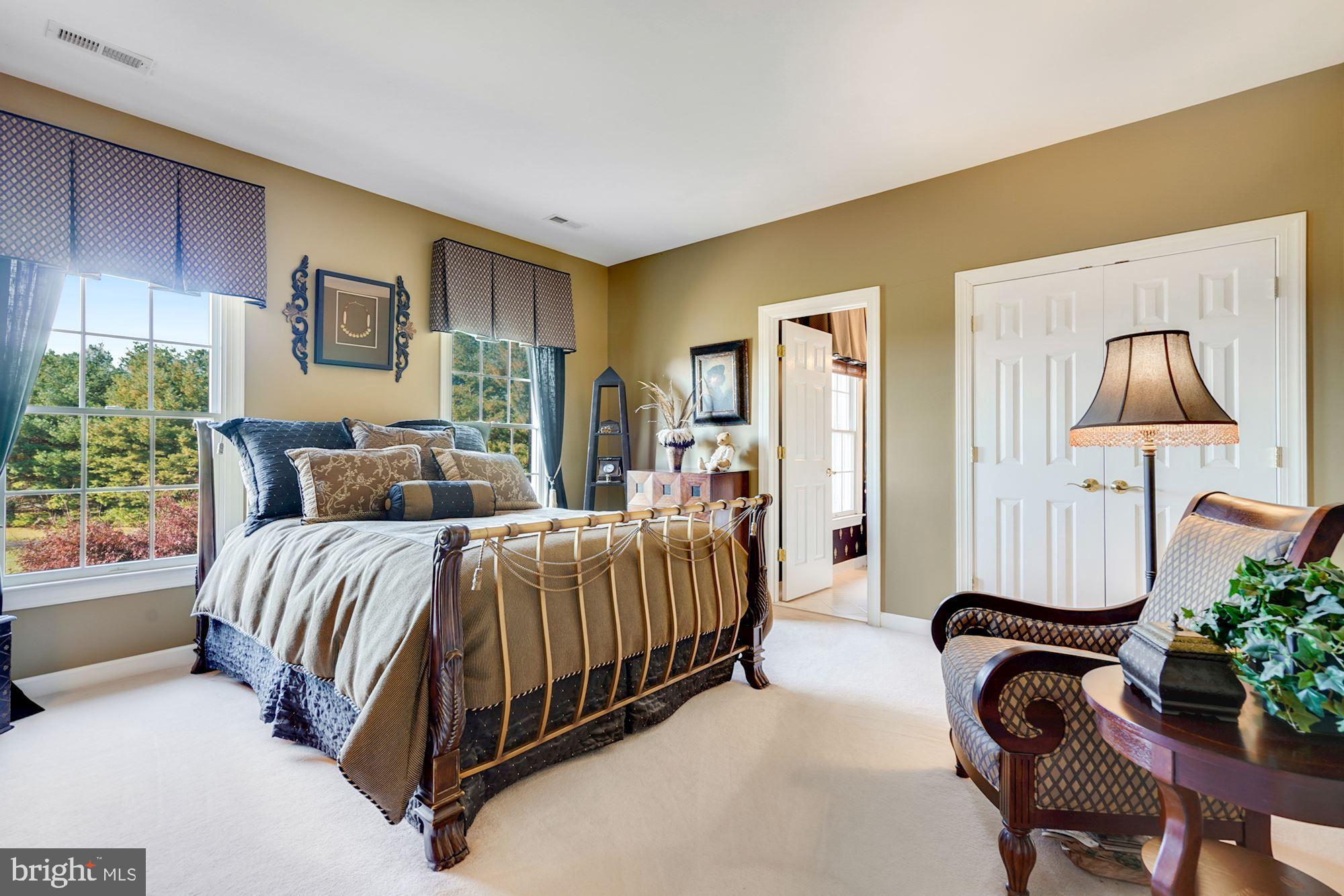 BARCLAY RIDGE - Residential