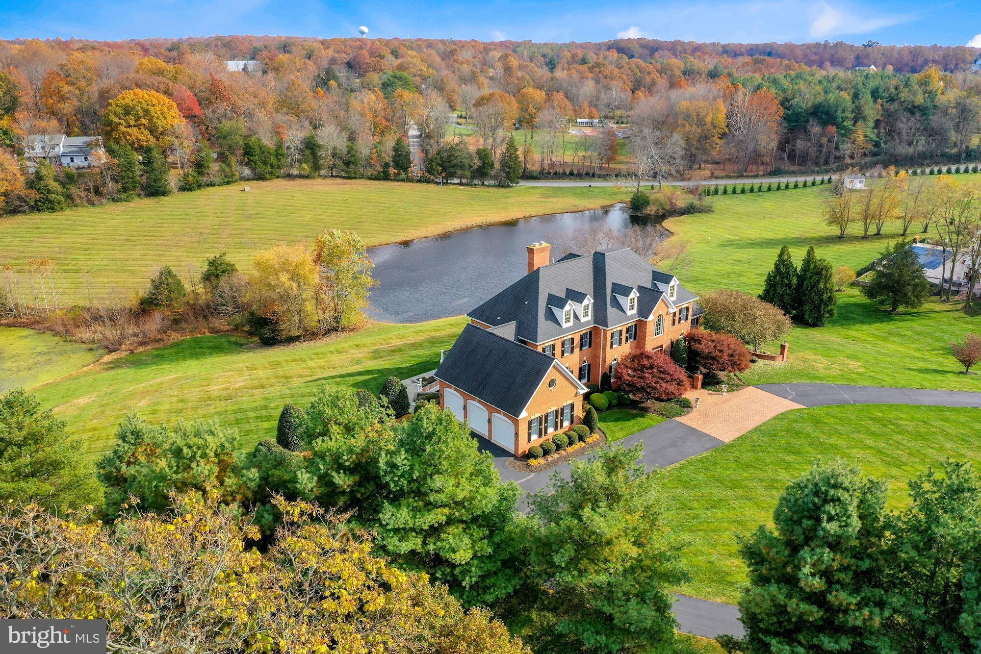 BARCLAY RIDGE - Residential