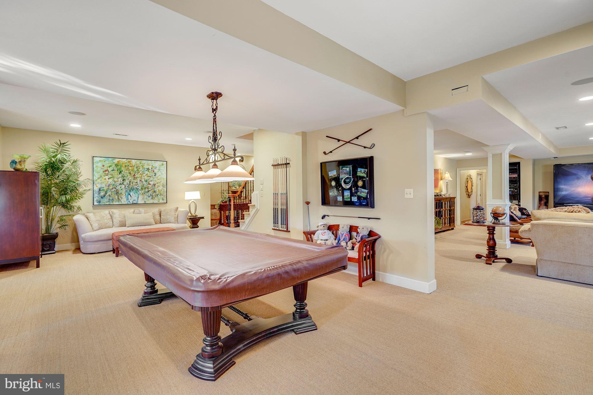 BARCLAY RIDGE - Residential