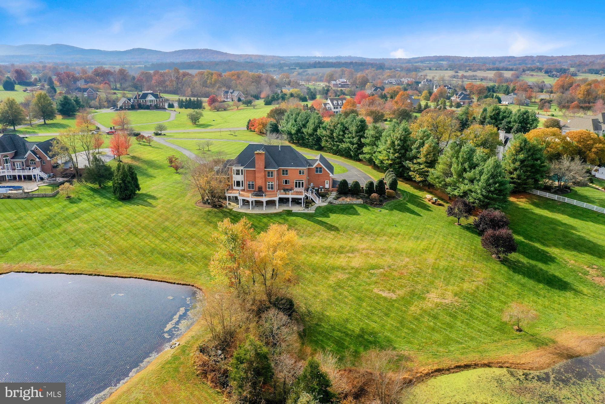 BARCLAY RIDGE - Residential