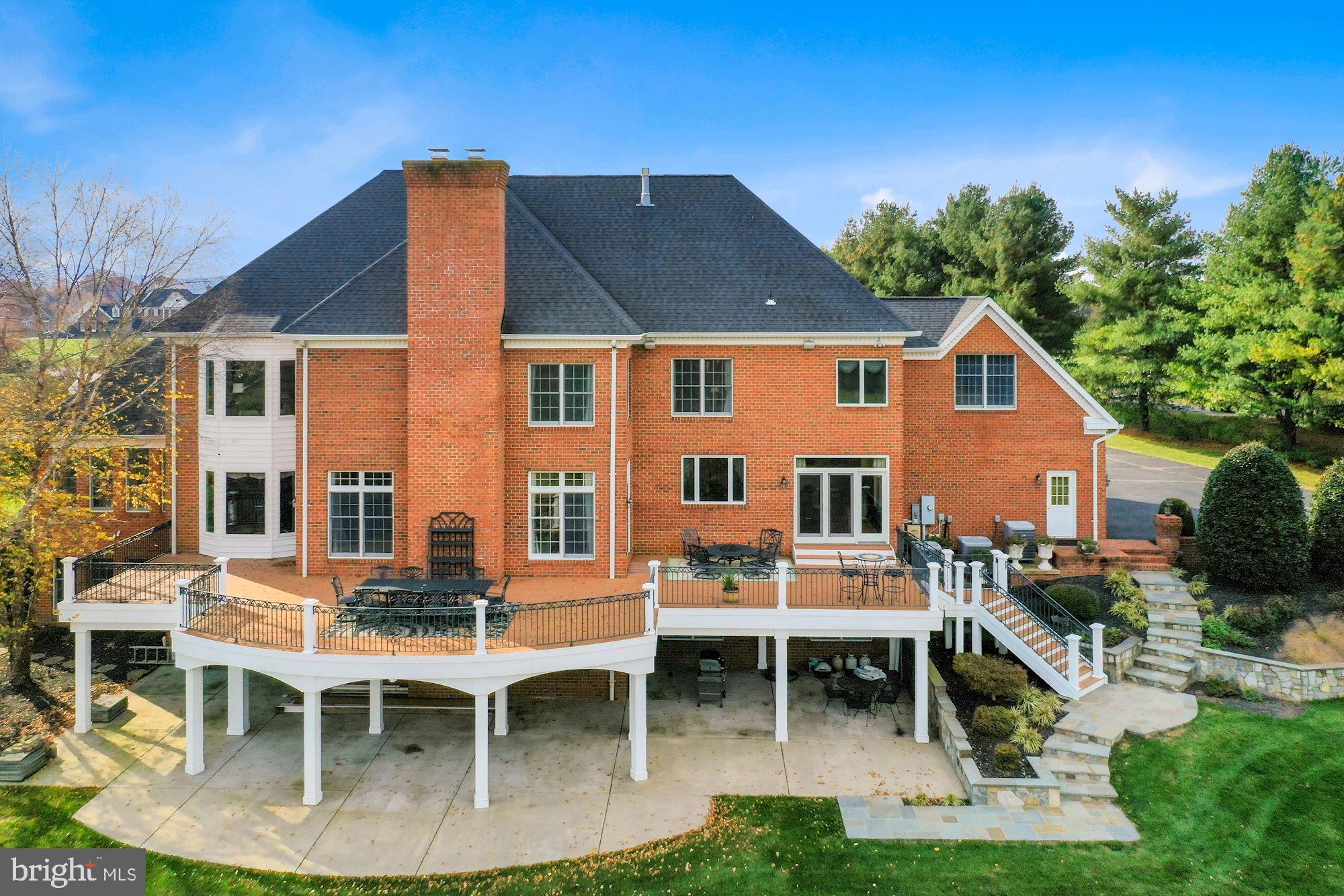 BARCLAY RIDGE - Residential