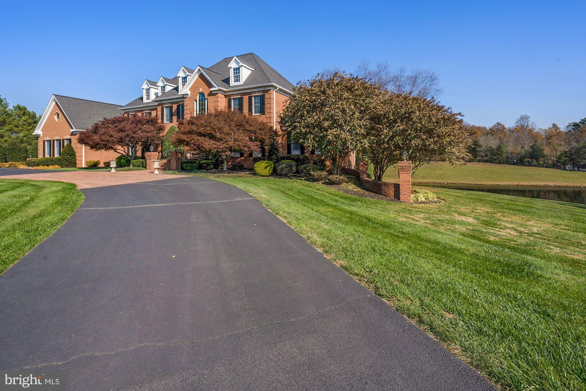 BARCLAY RIDGE - Residential