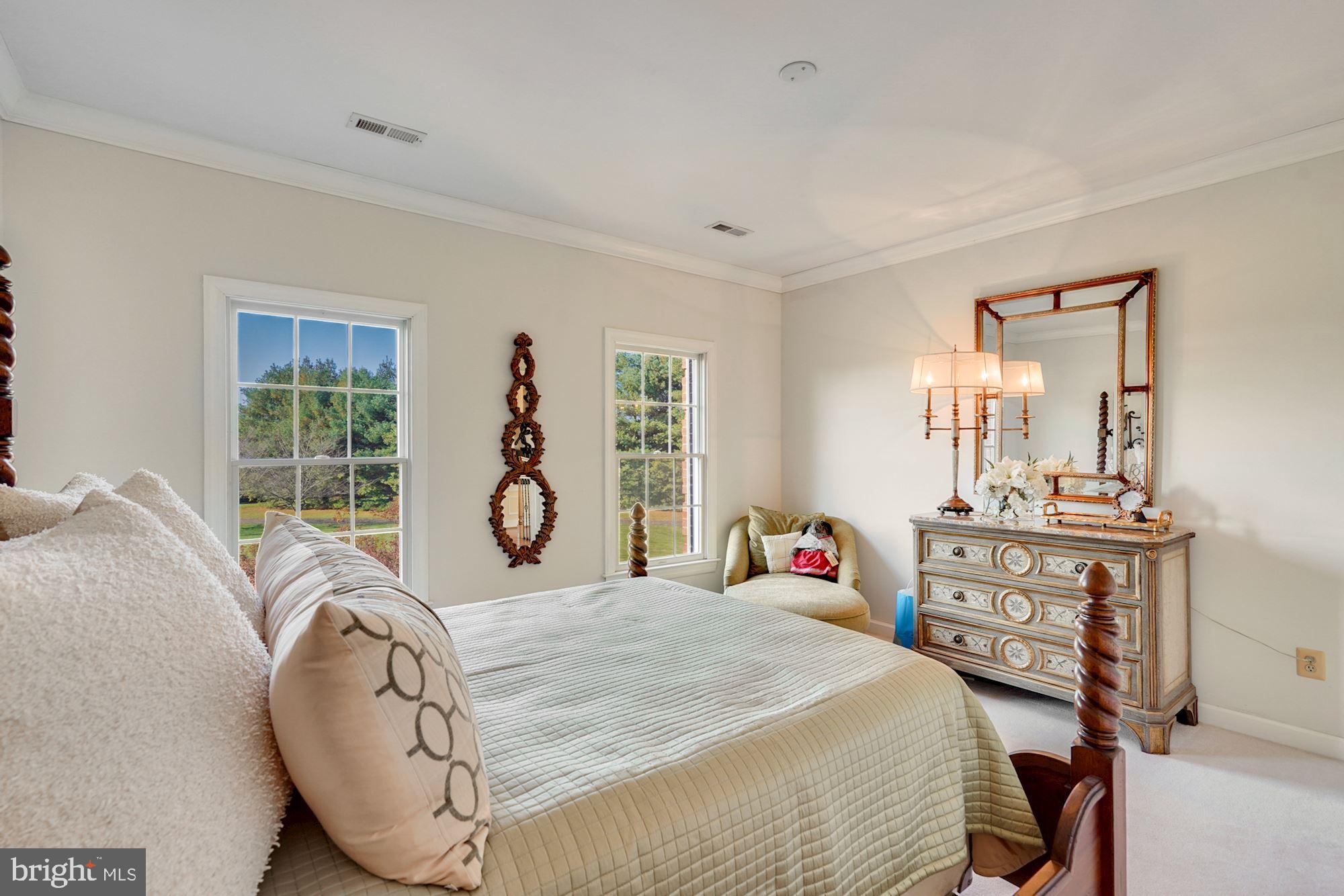 BARCLAY RIDGE - Residential