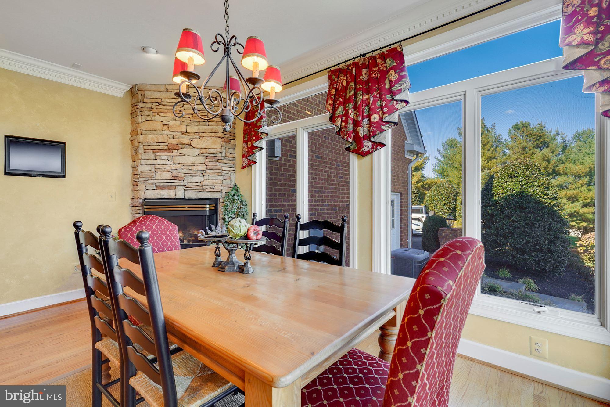 BARCLAY RIDGE - Residential