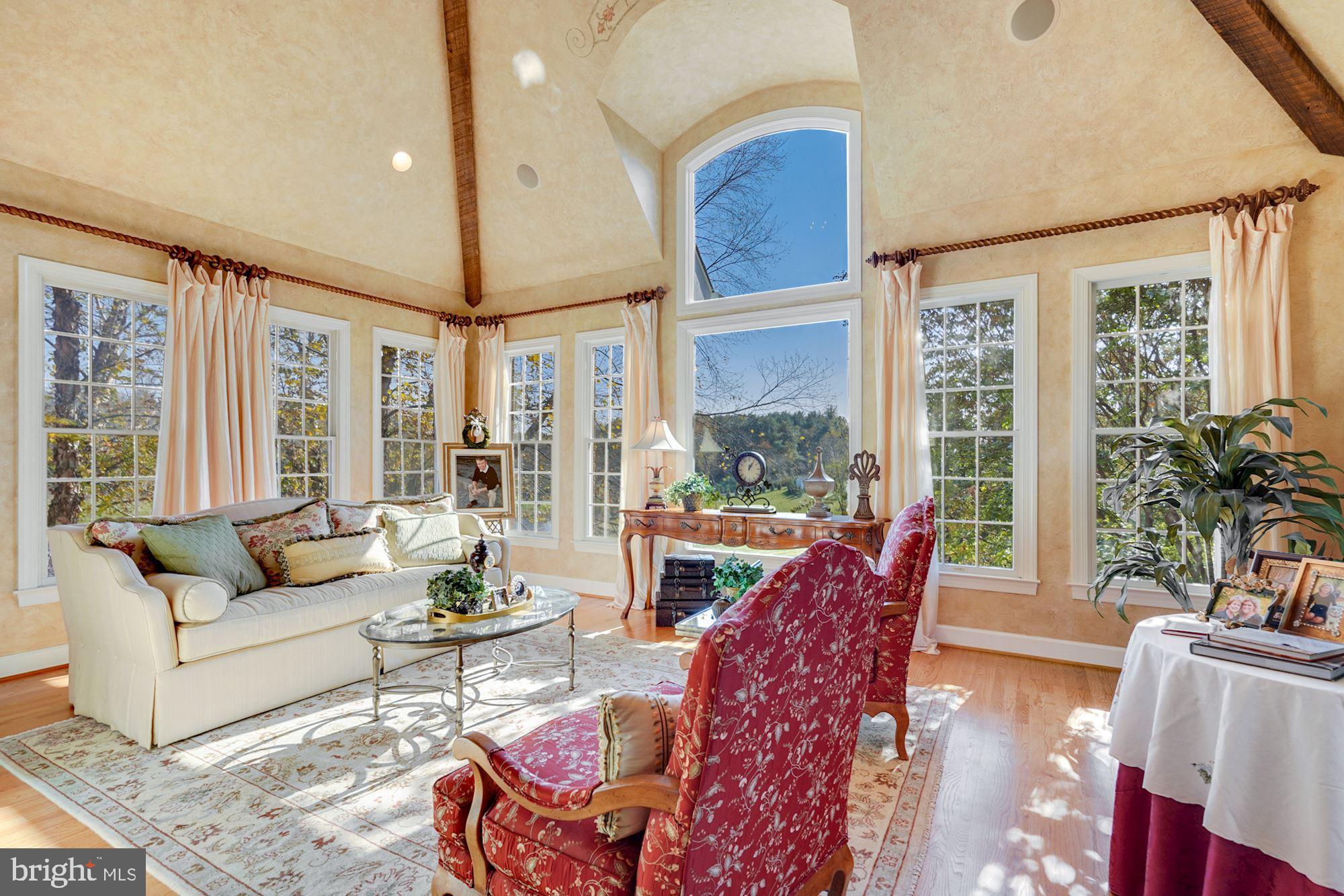 BARCLAY RIDGE - Residential