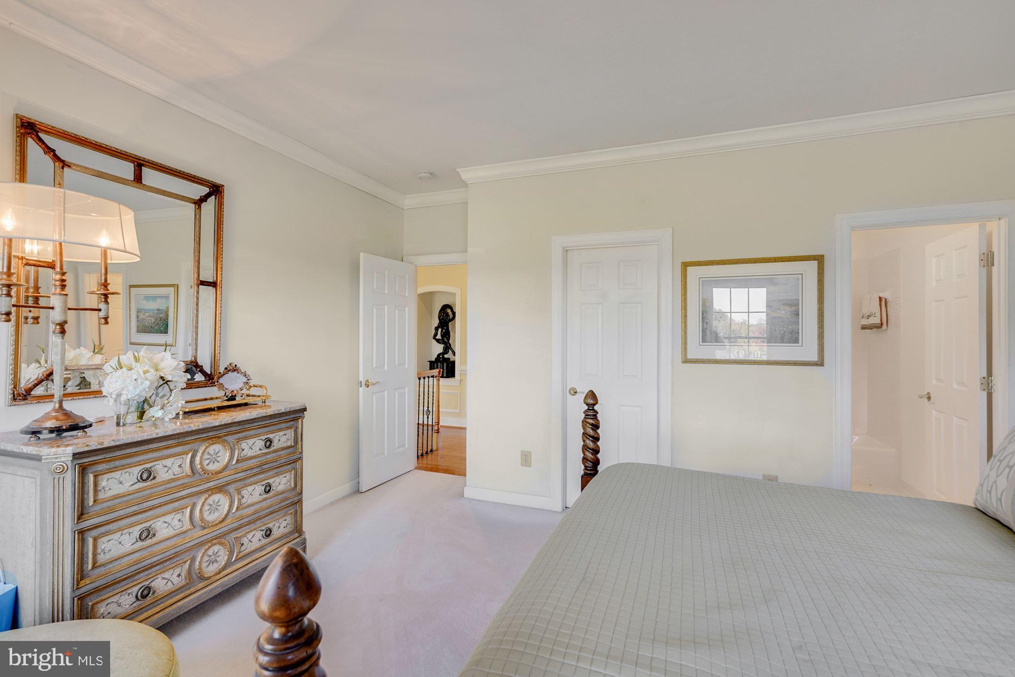 BARCLAY RIDGE - Residential