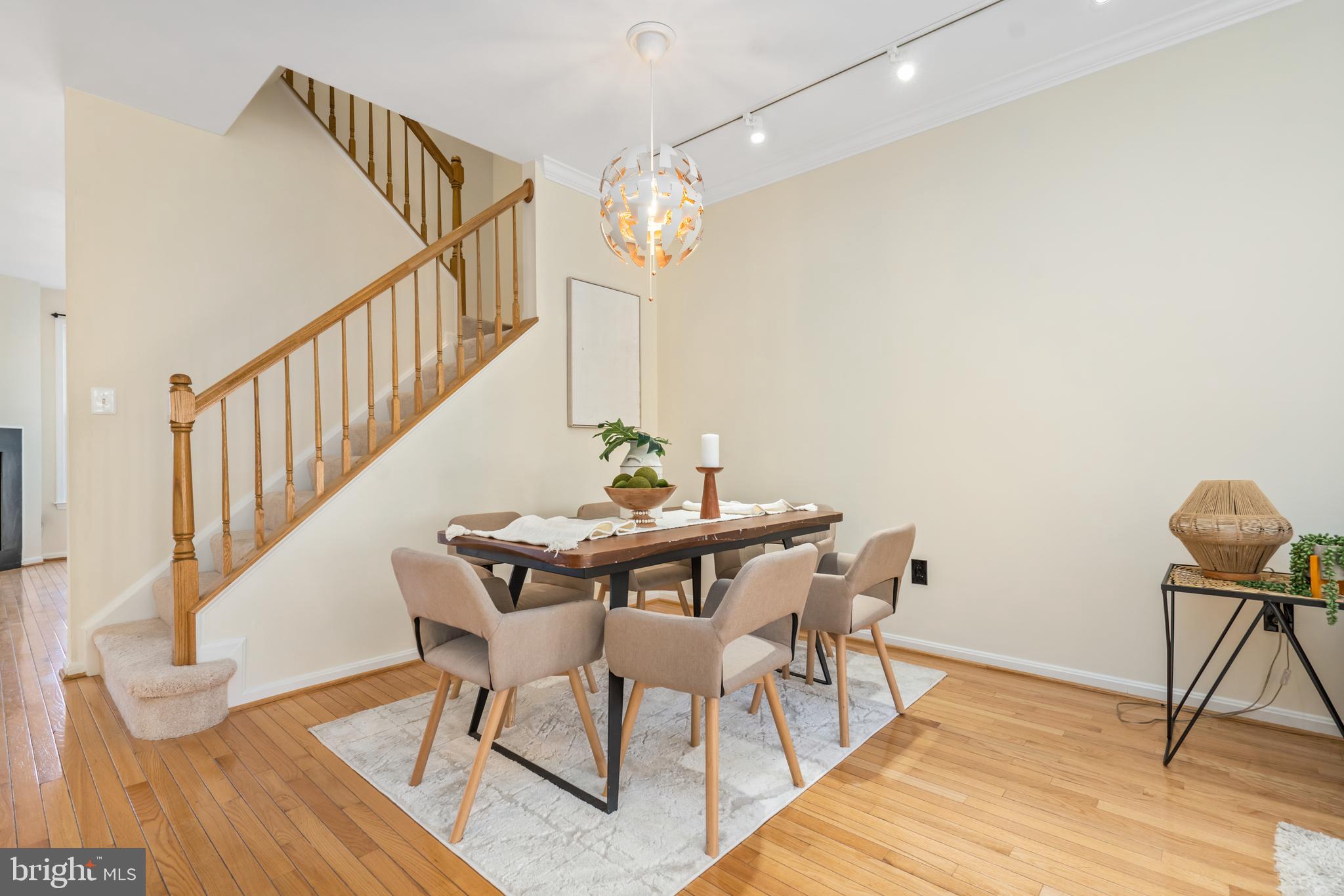 GREY ROCK VILLAS - Residential