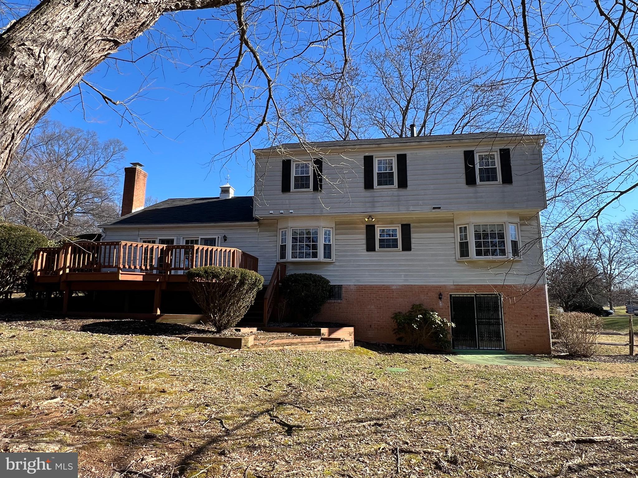 LAYTONSVILLE KNOLLS - Residential