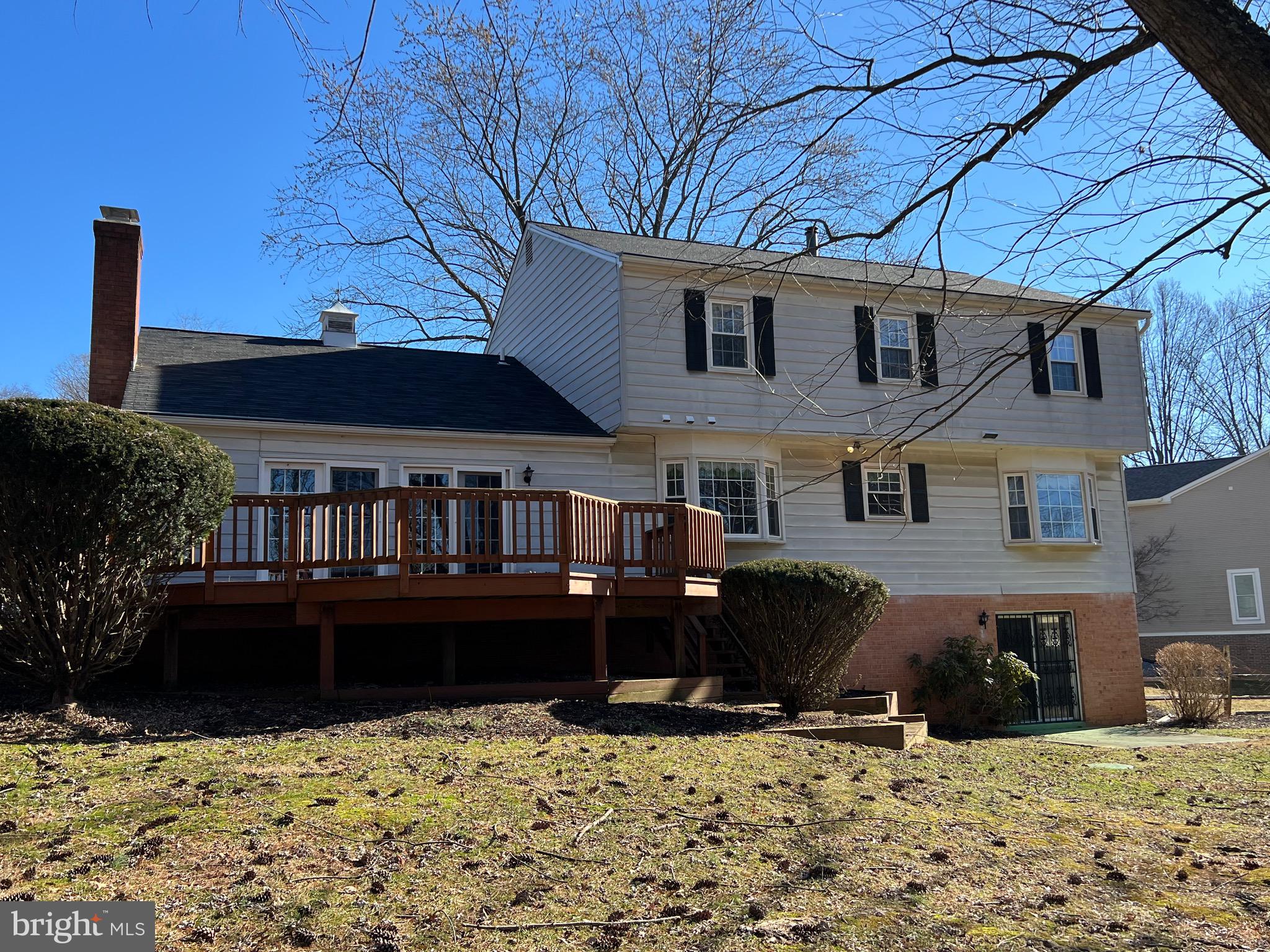 LAYTONSVILLE KNOLLS - Residential