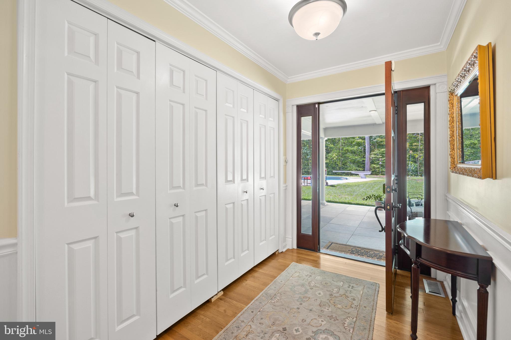 MERRYWOOD MANOR - Residential