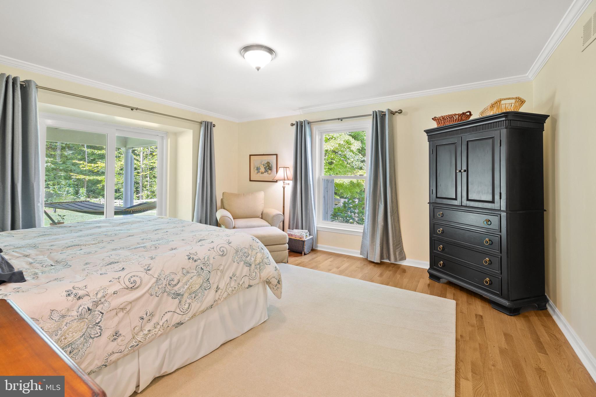 MERRYWOOD MANOR - Residential