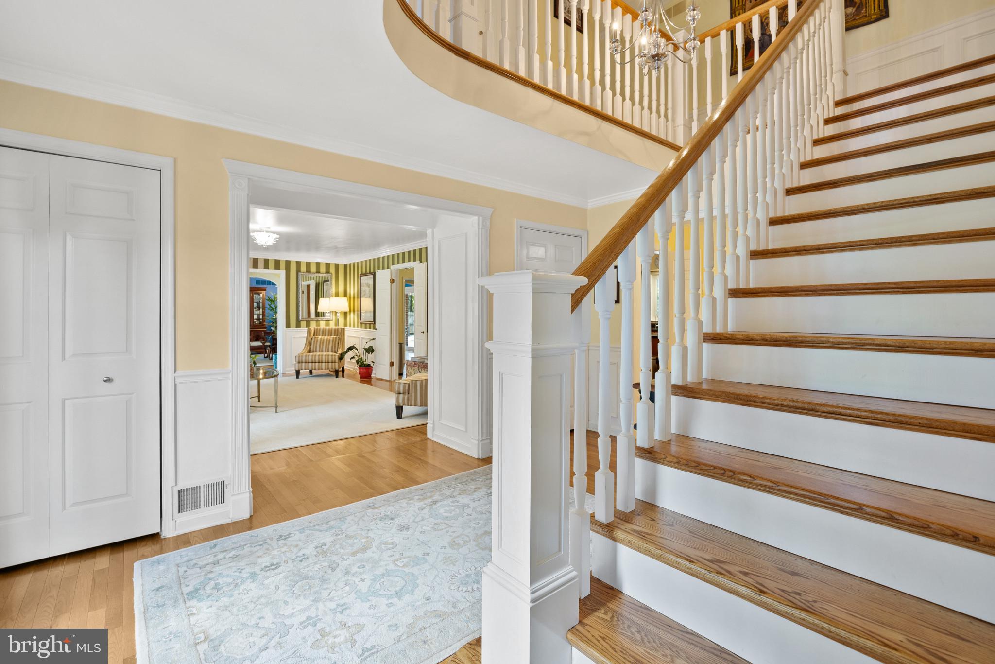 MERRYWOOD MANOR - Residential