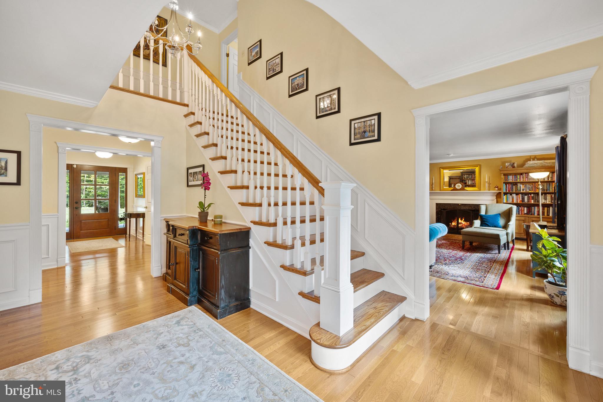 MERRYWOOD MANOR - Residential