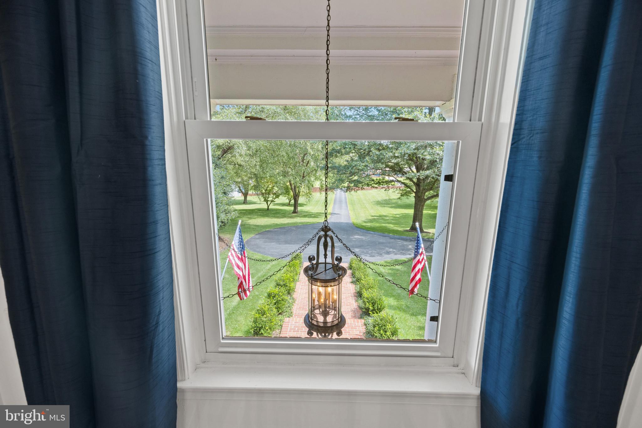 MERRYWOOD MANOR - Residential