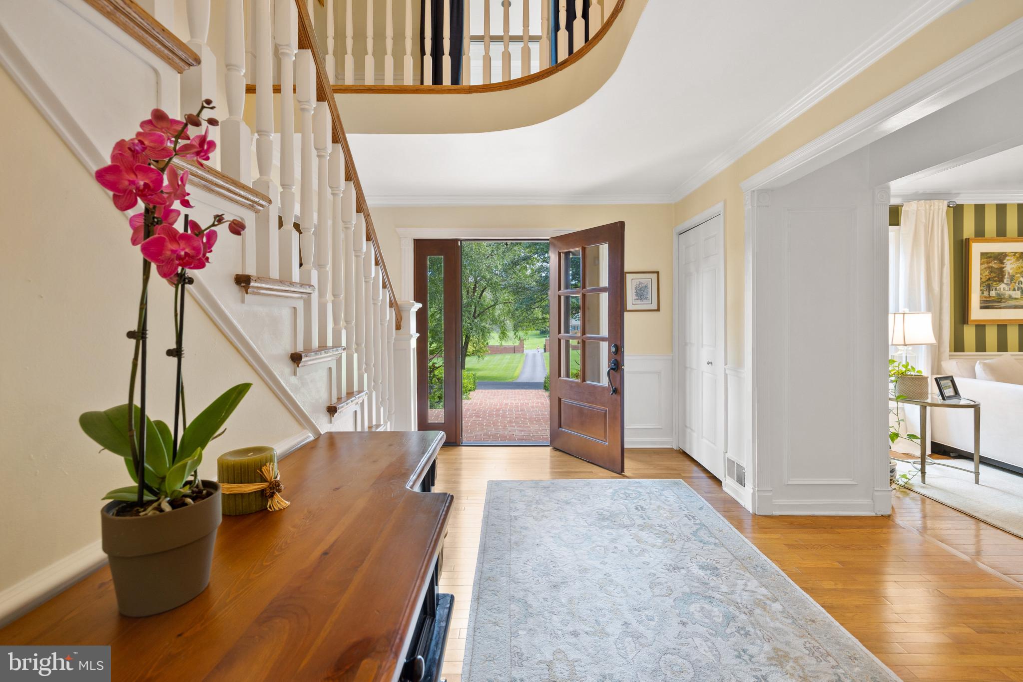 MERRYWOOD MANOR - Residential