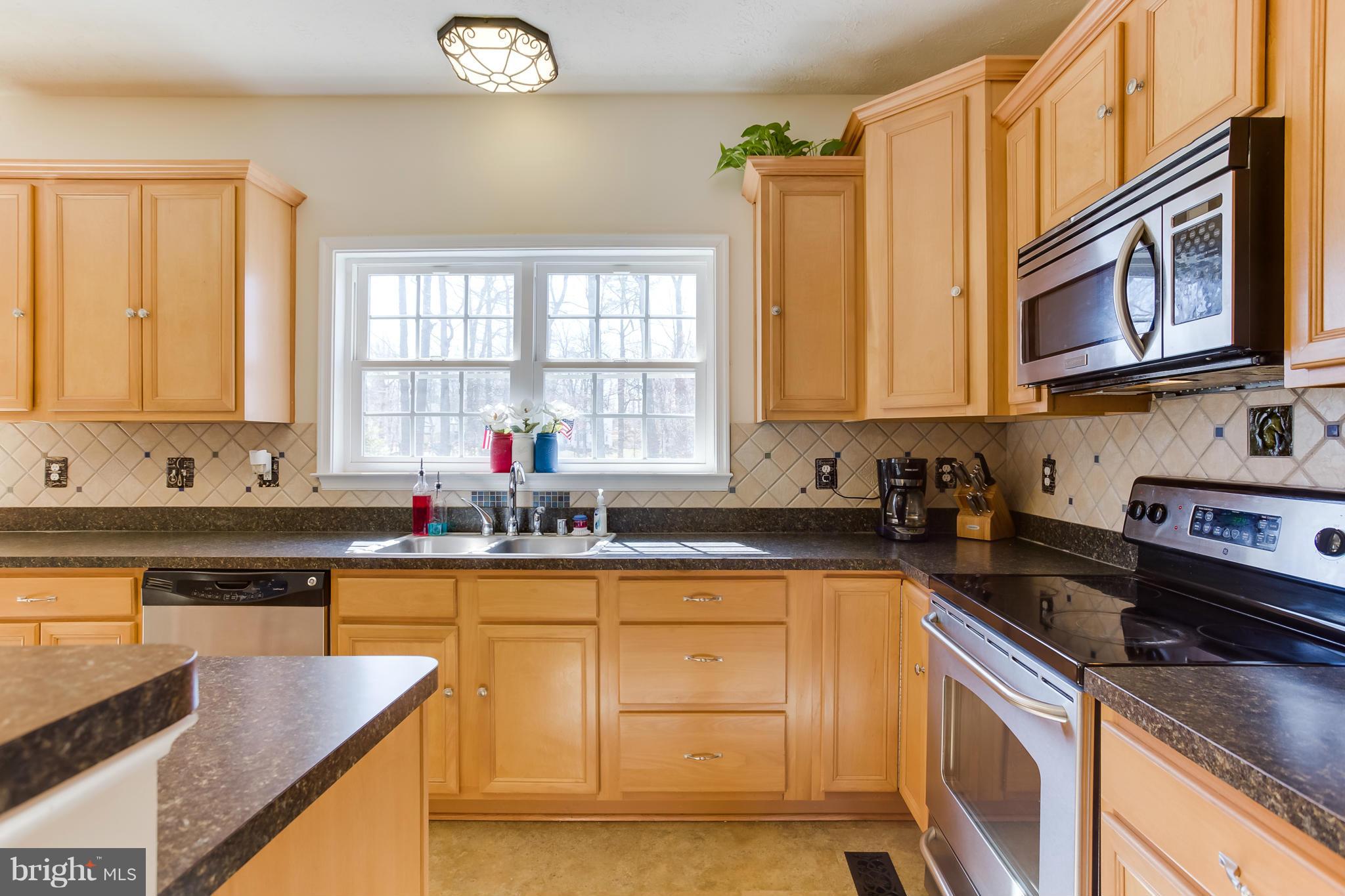 WILDERNESS SHORES - Residential