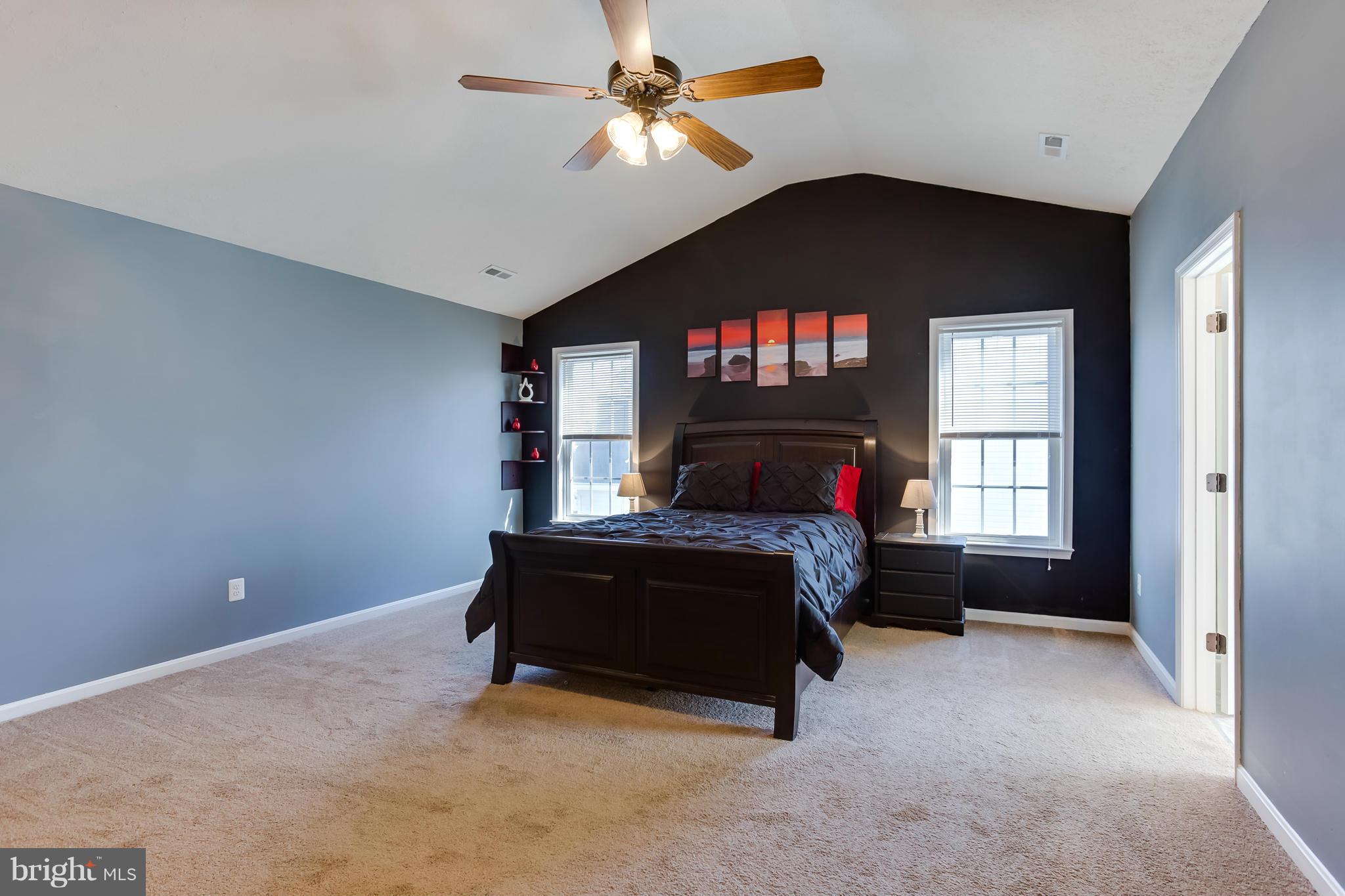 WILDERNESS SHORES - Residential