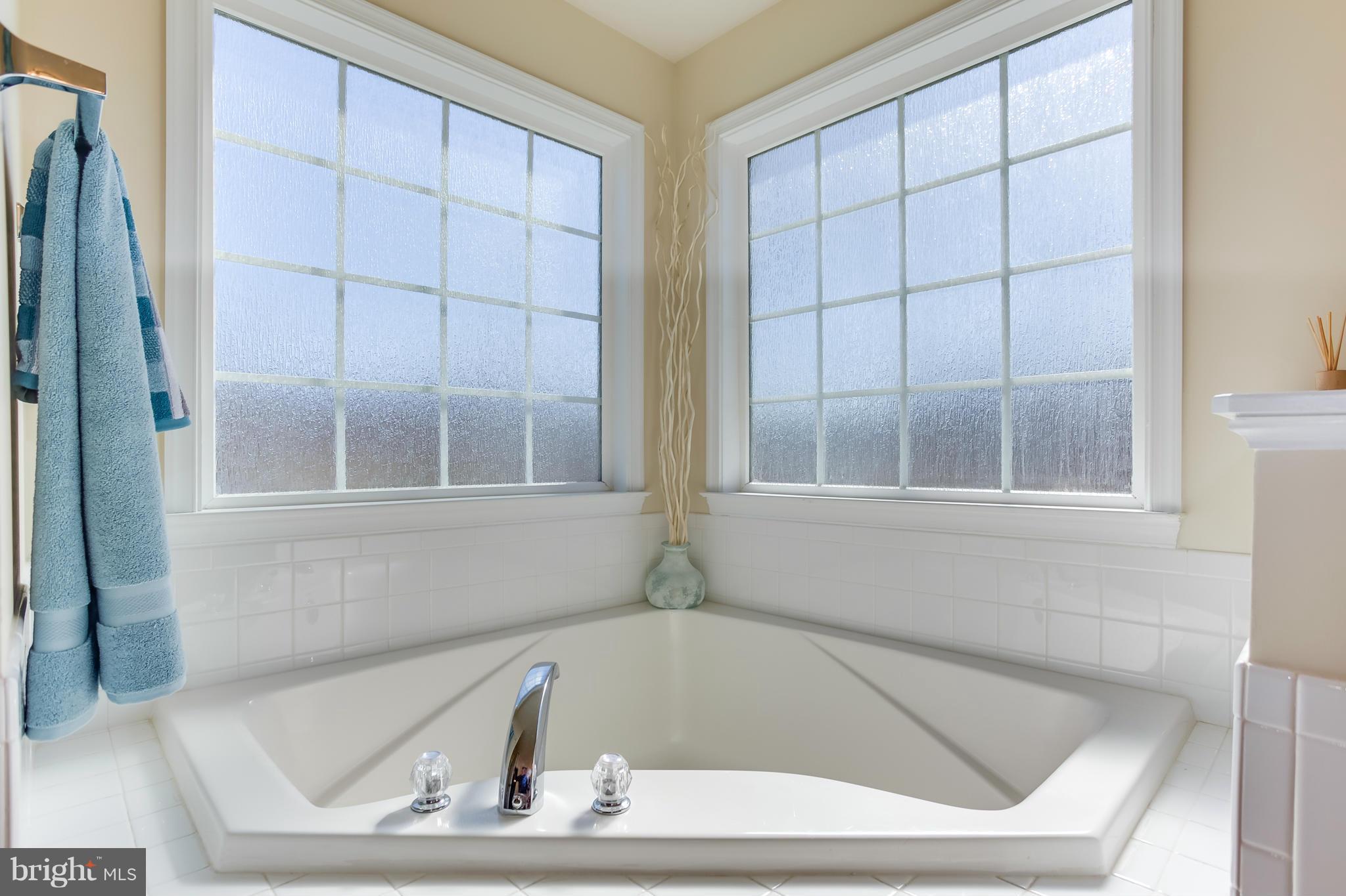 WILDERNESS SHORES - Residential