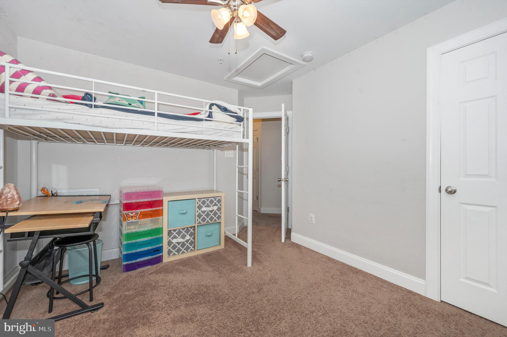 THE MEADOWS - Residential