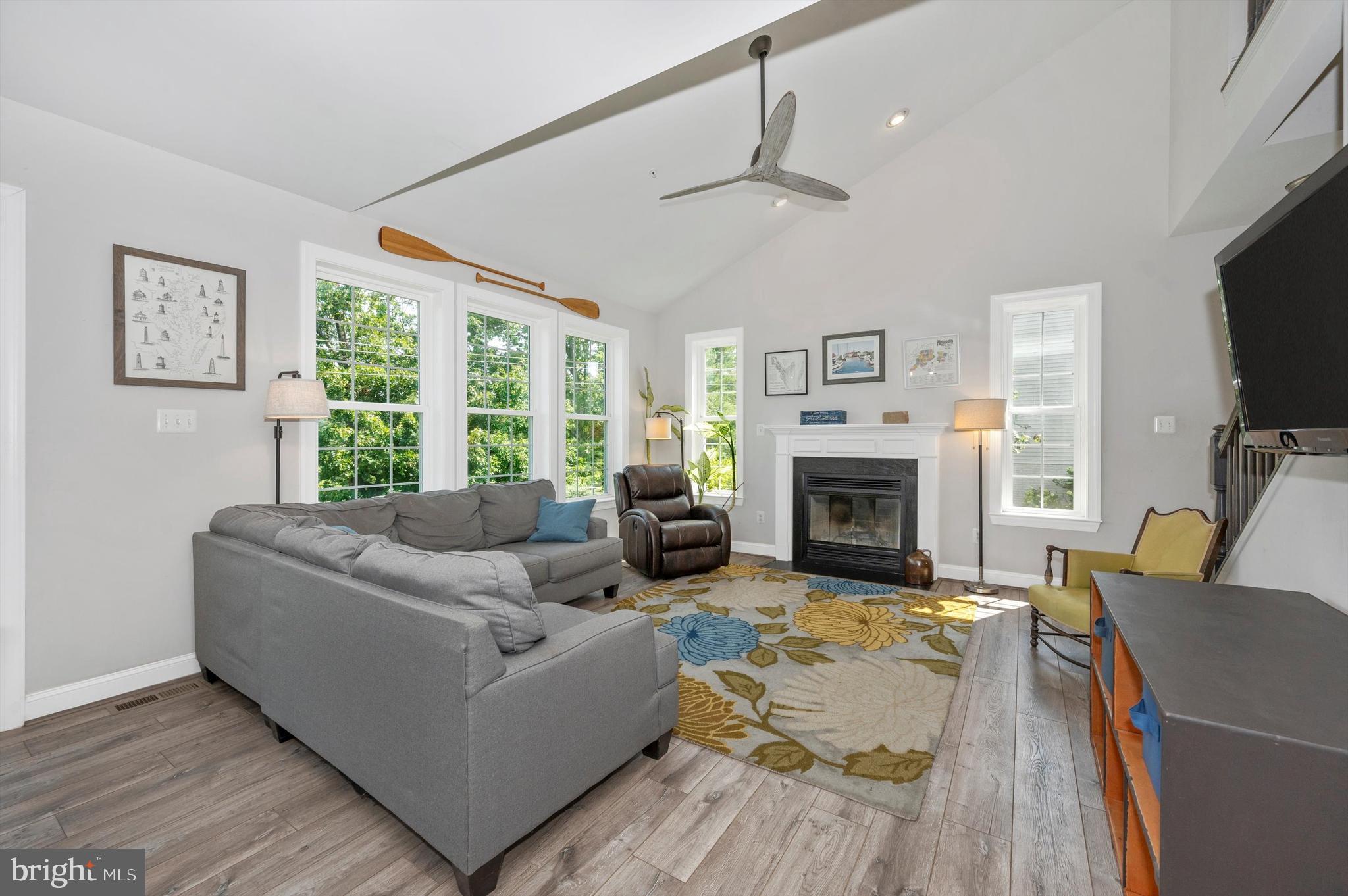 THE MEADOWS - Residential