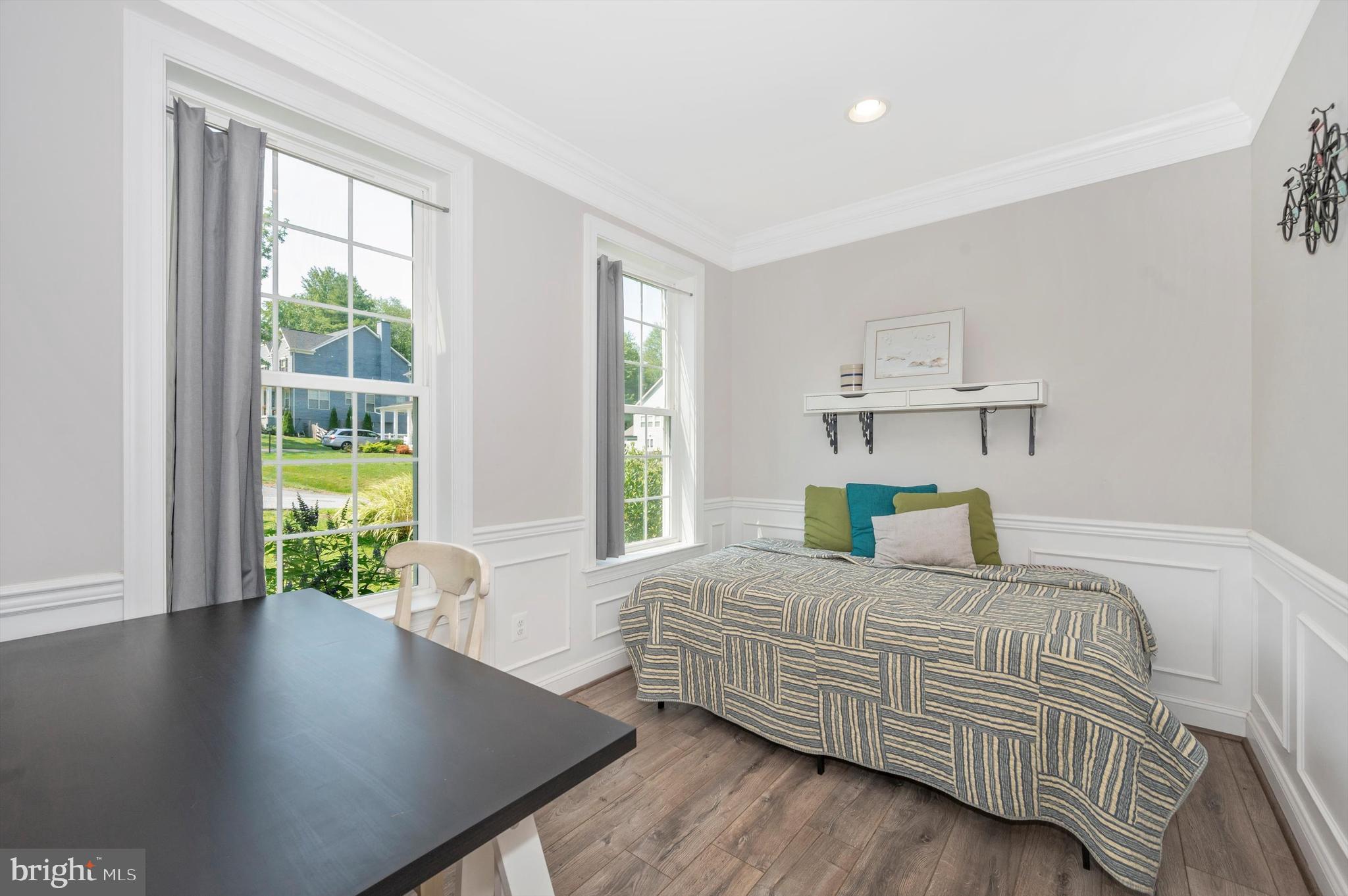 THE MEADOWS - Residential