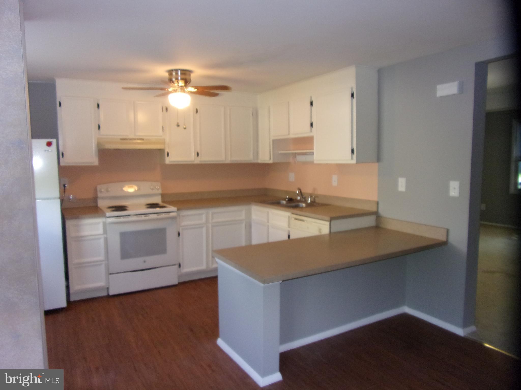 FOREST HILL - Residential Lease