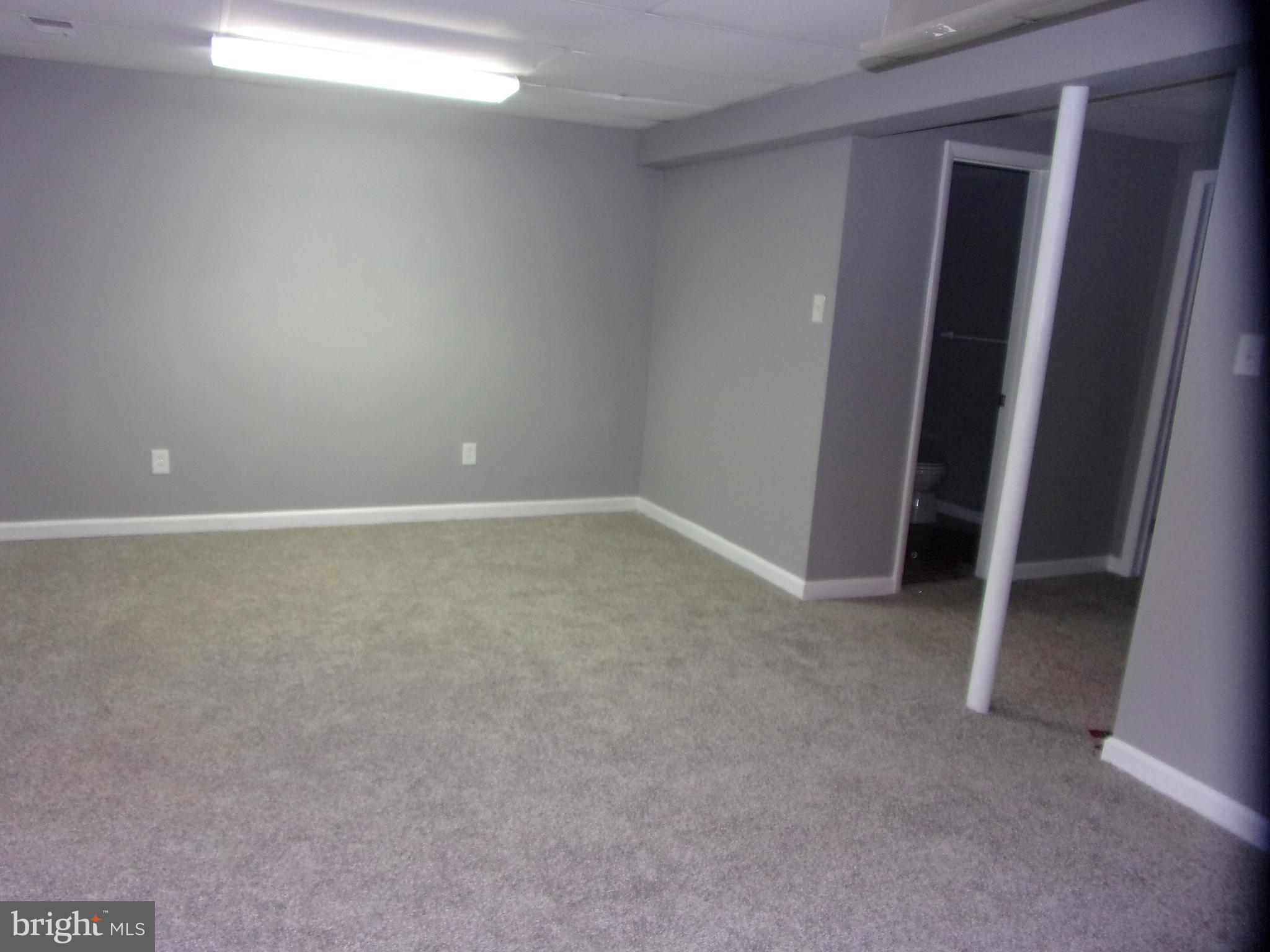 FOREST HILL - Residential Lease