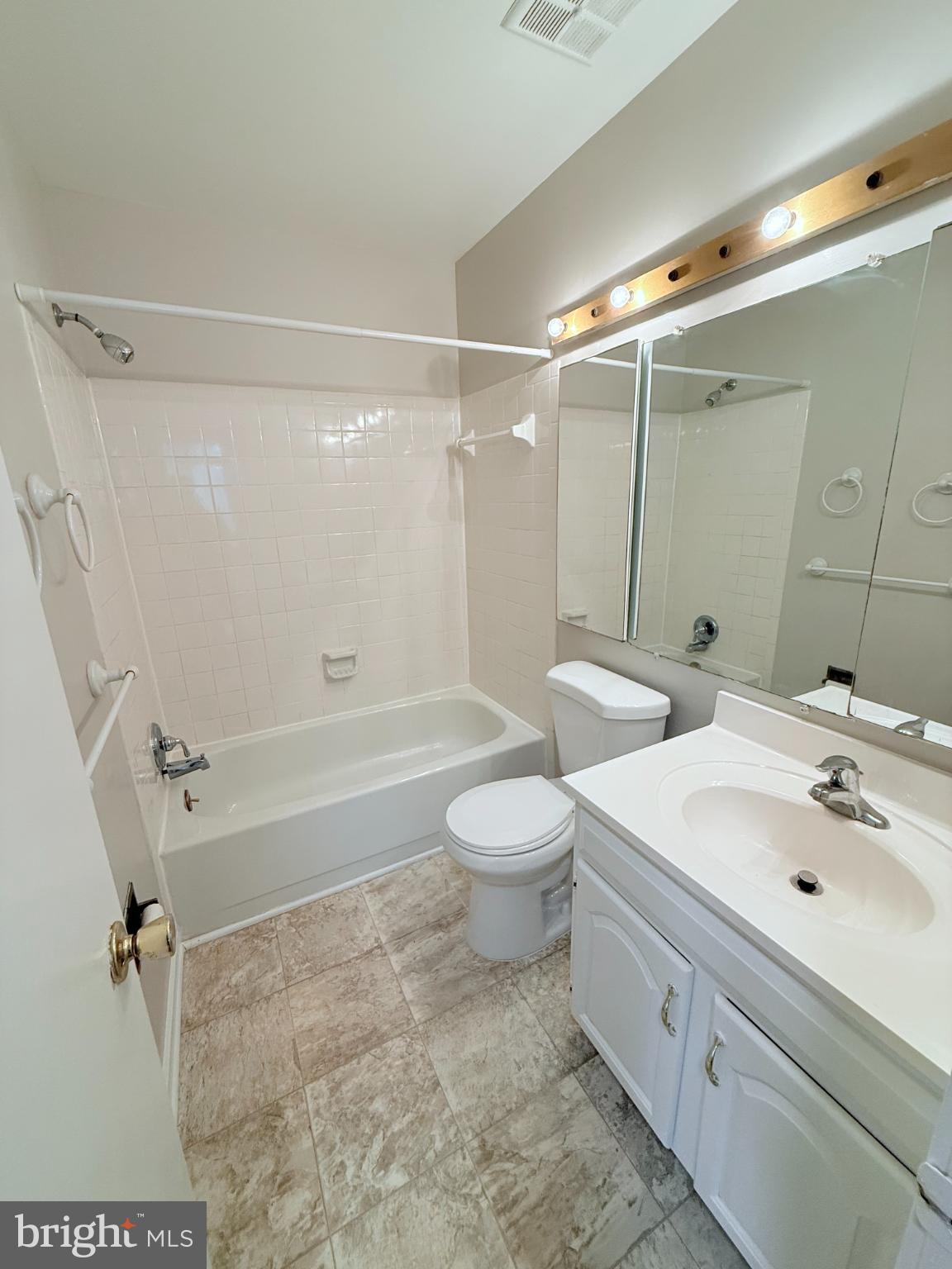 MILLRACE - Residential Lease