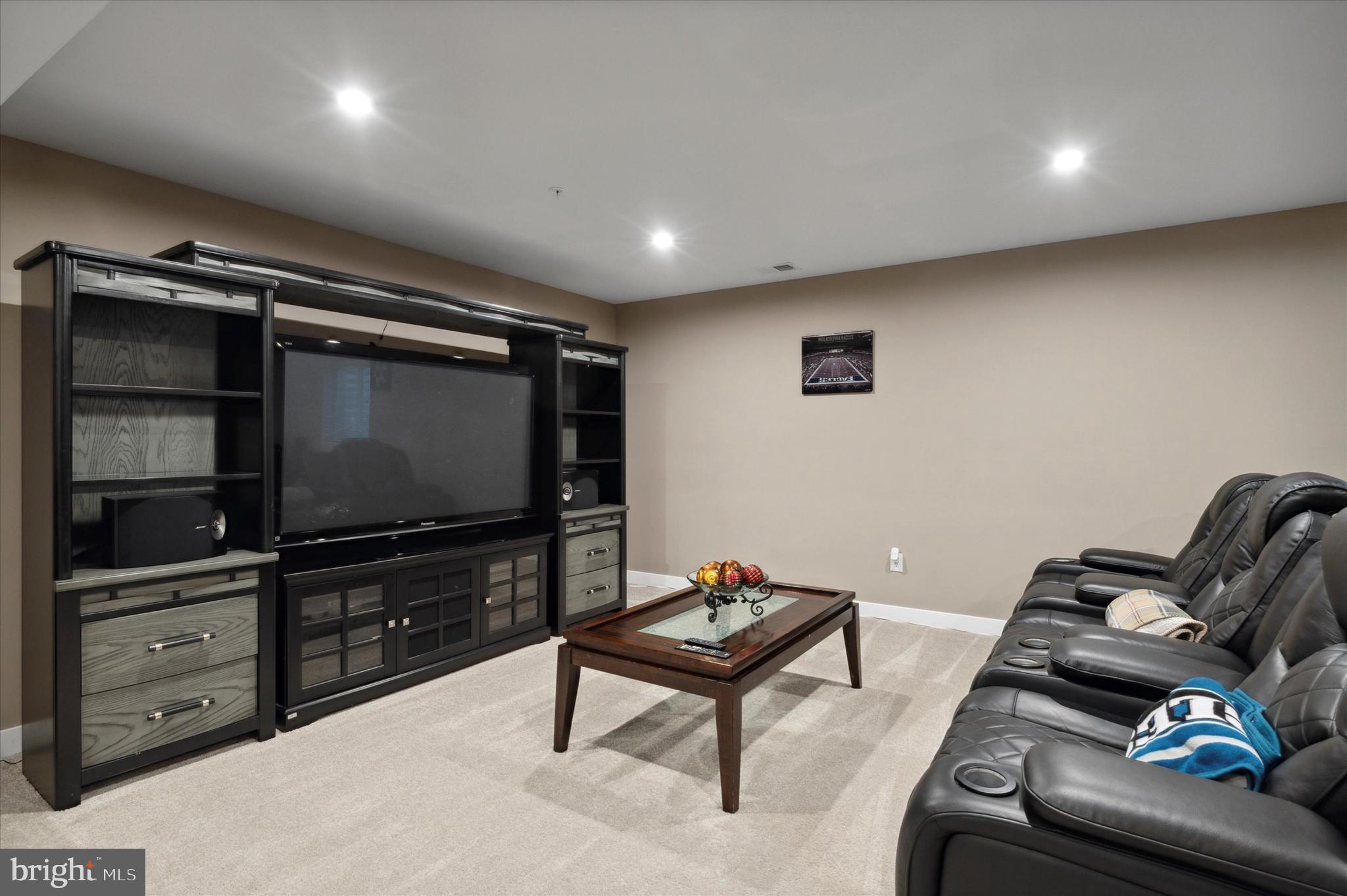 SINCLAIR SPRINGS - Residential