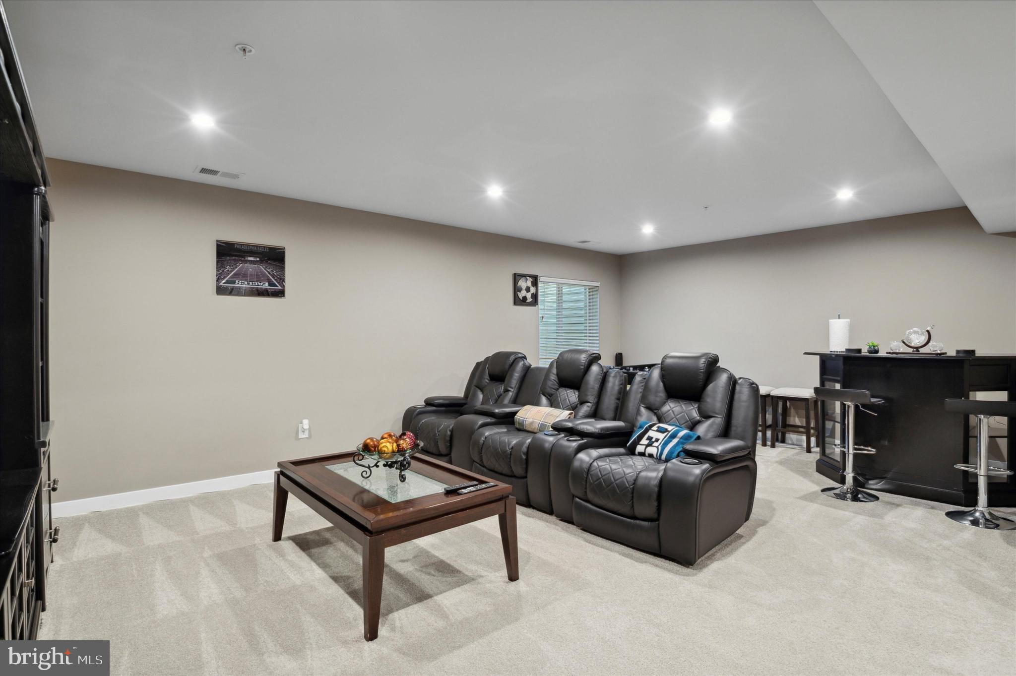 SINCLAIR SPRINGS - Residential